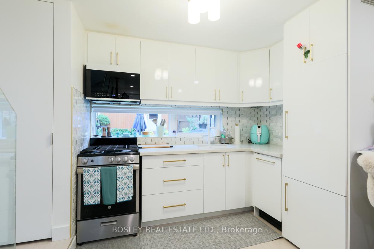 Photo 11 of Unit Rear, 66 Chatham Avenue, Toronto, Blake-Jones — HOMEH
