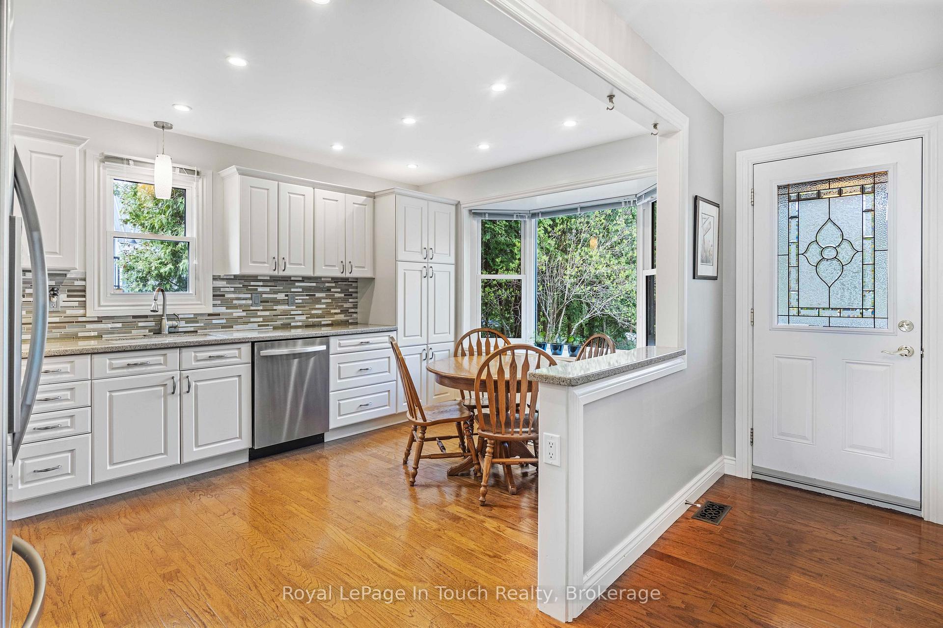 Photo 5 of 278 Robins Point Road, Tay, Victoria Harbour — HOMEH