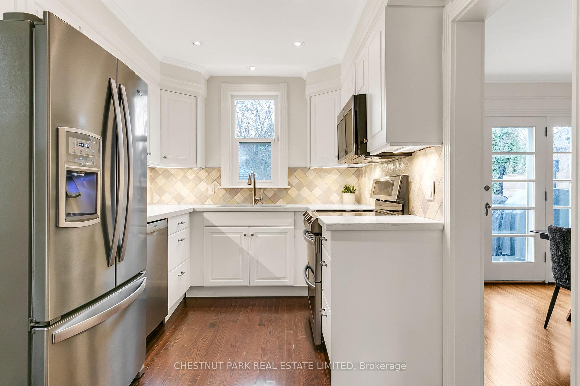 Photo 14 of 23 Heather Road, Toronto, Leaside — HOMEH