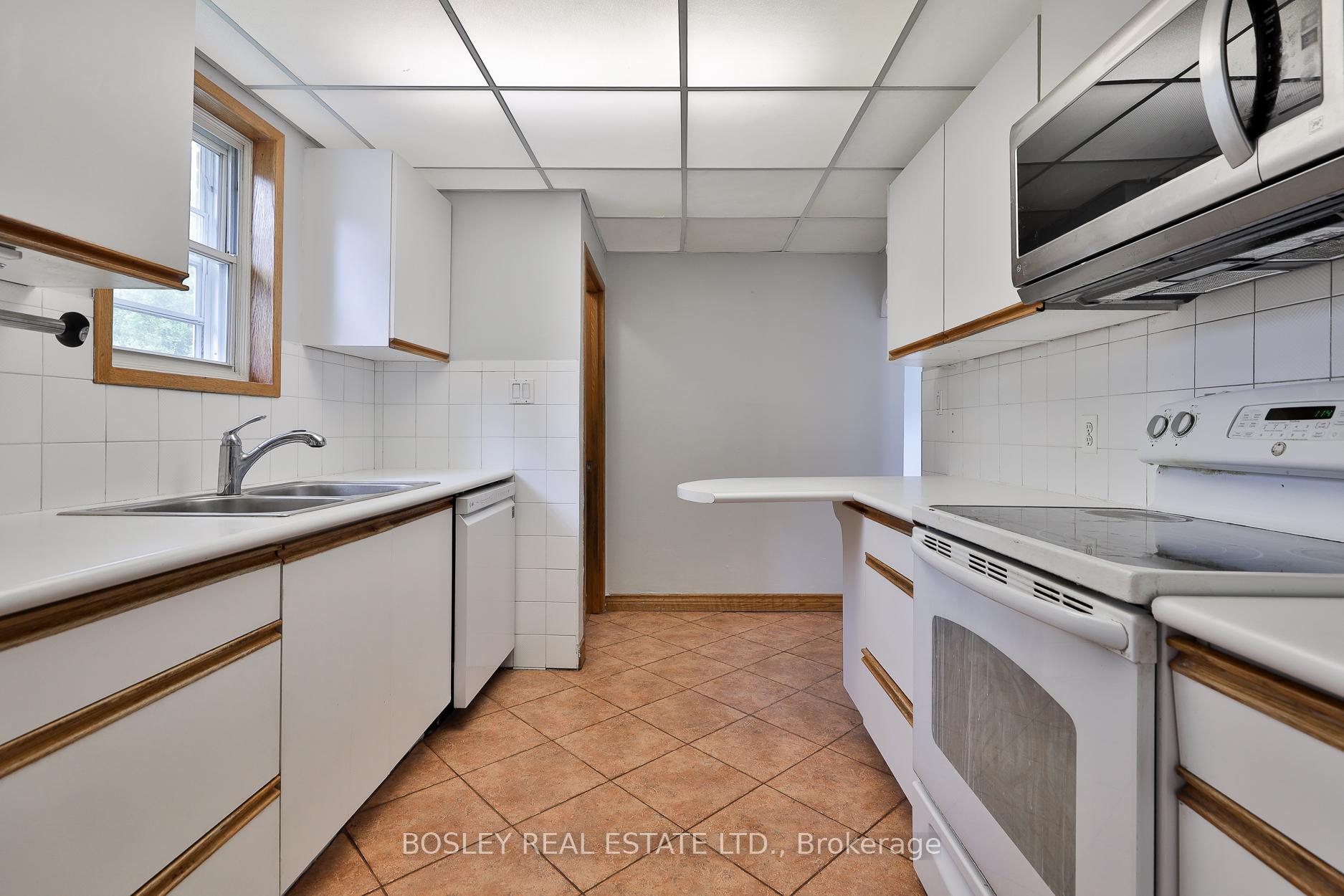 Photo 9 of 148 Davisville Avenue, Toronto, Mount Pleasant East — HOMEH
