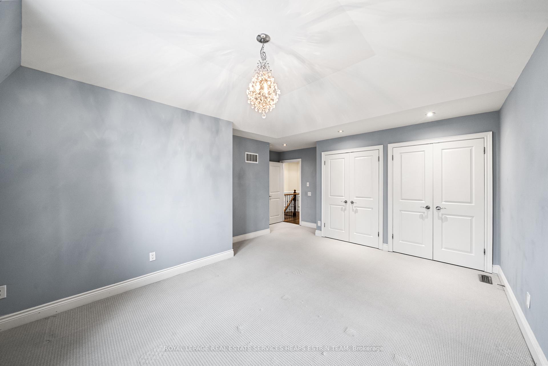 Photo 14 of 106 Parklea Drive, Toronto, Leaside — HOMEH