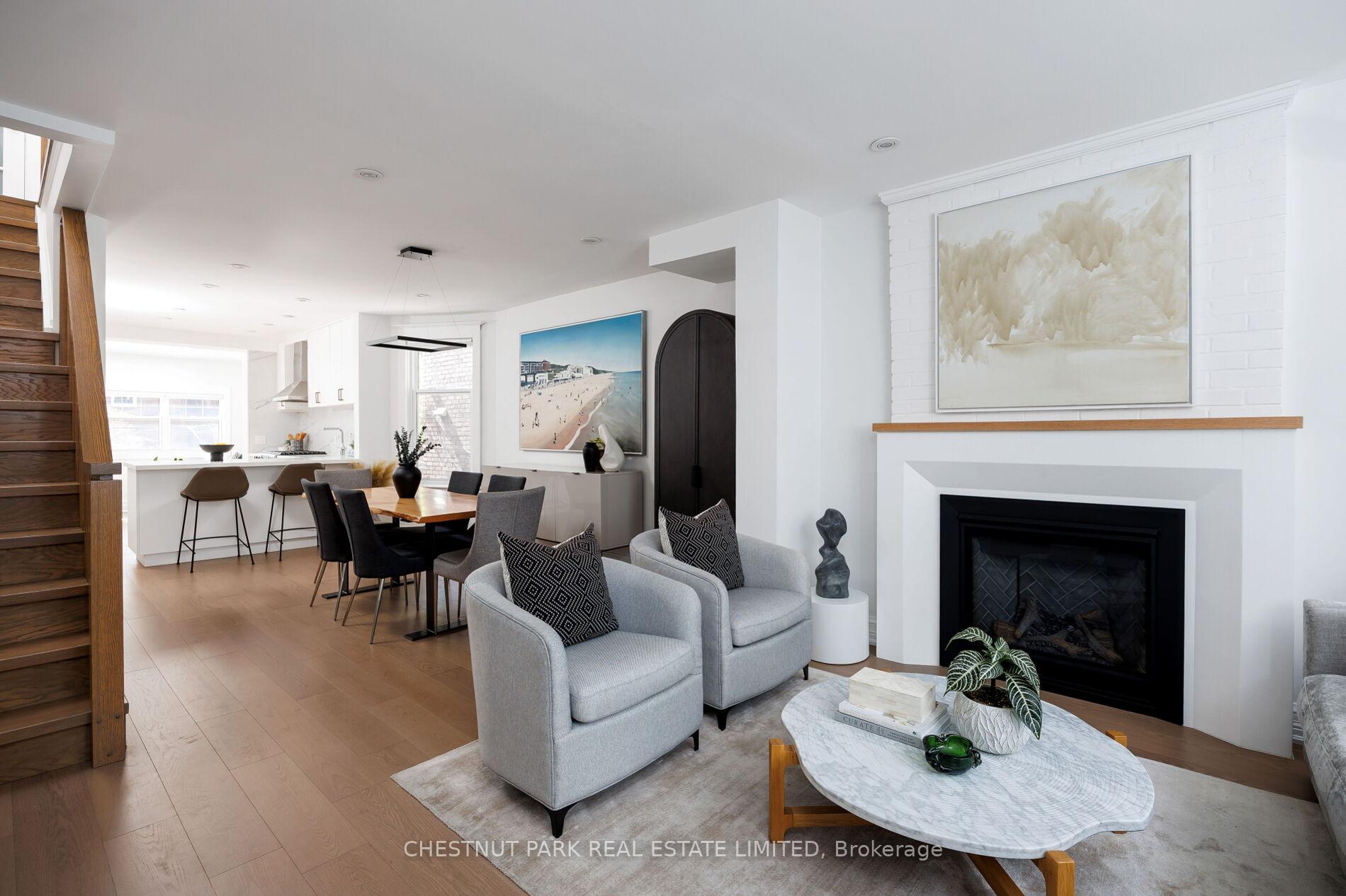 Photo 5 of 33 Tennis Crescent, Toronto, North Riverdale — HOMEH
