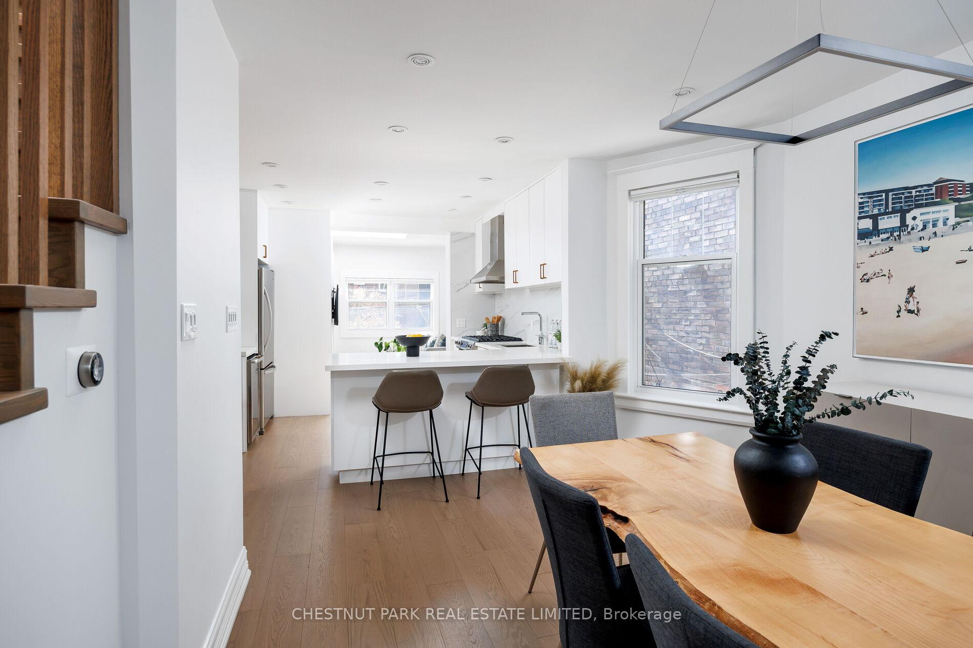 Photo 12 of 33 Tennis Crescent, Toronto, North Riverdale — HOMEH