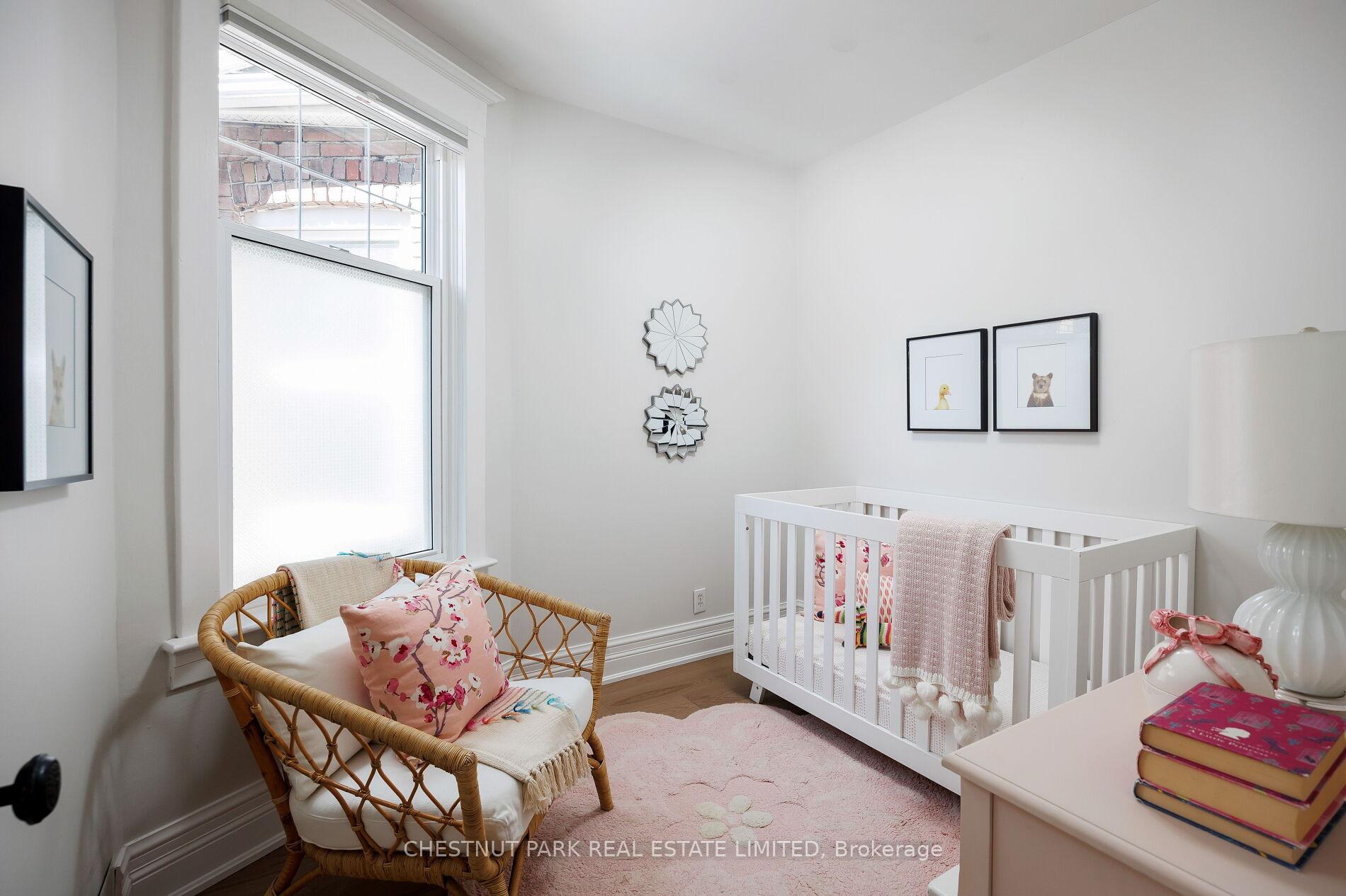 Photo 27 of 33 Tennis Crescent, Toronto, North Riverdale — HOMEH