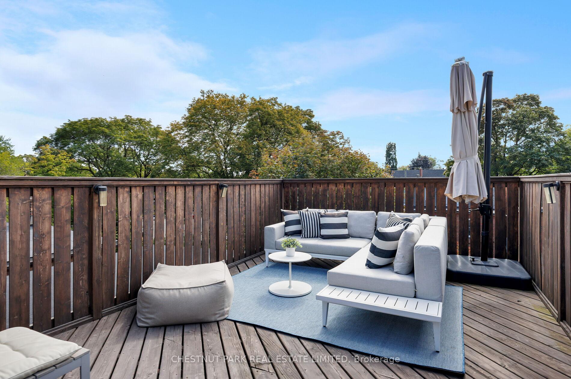 Photo 35 of 33 Tennis Crescent, Toronto, North Riverdale — HOMEH
