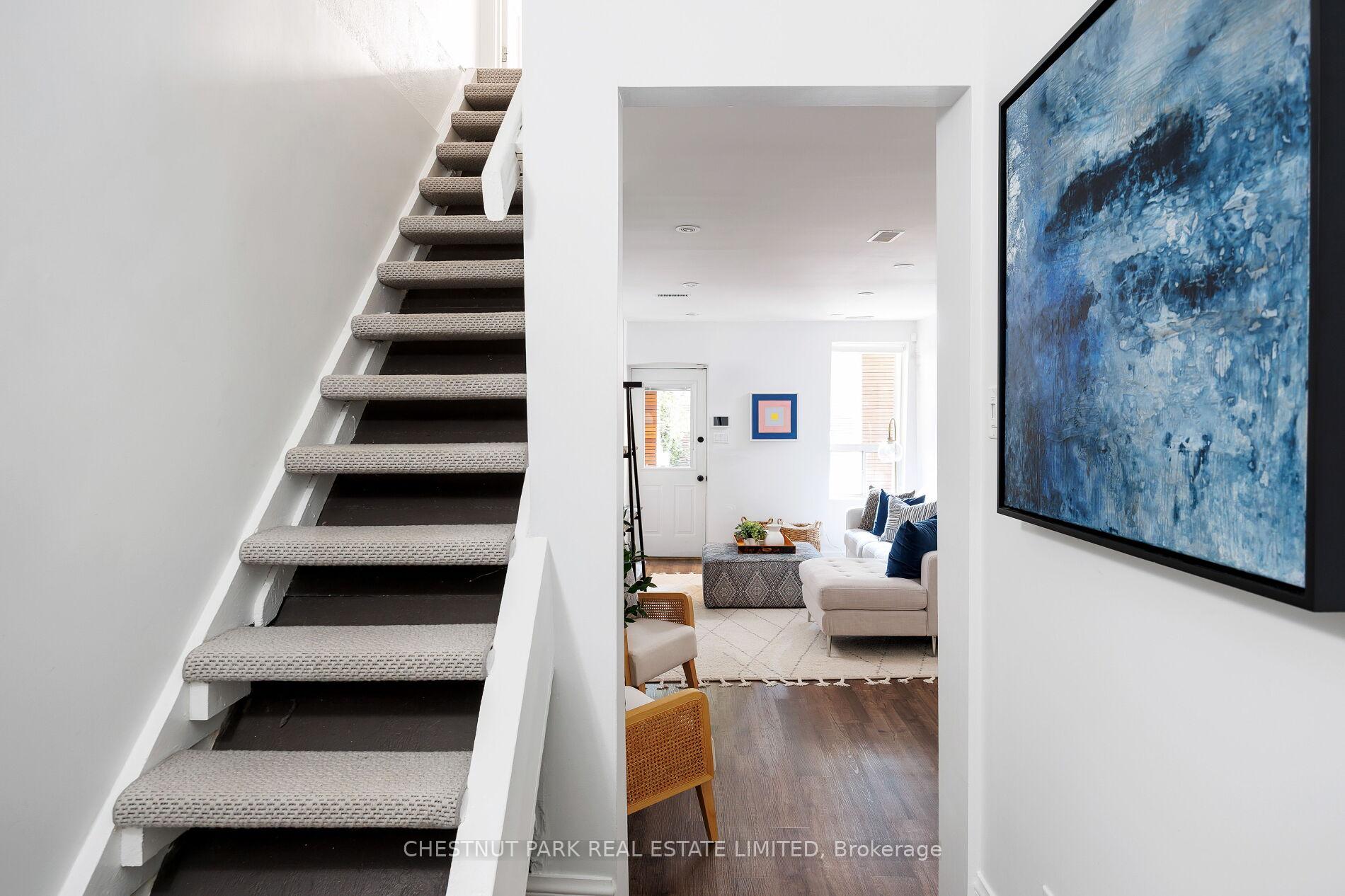 Photo 37 of 33 Tennis Crescent, Toronto, North Riverdale — HOMEH