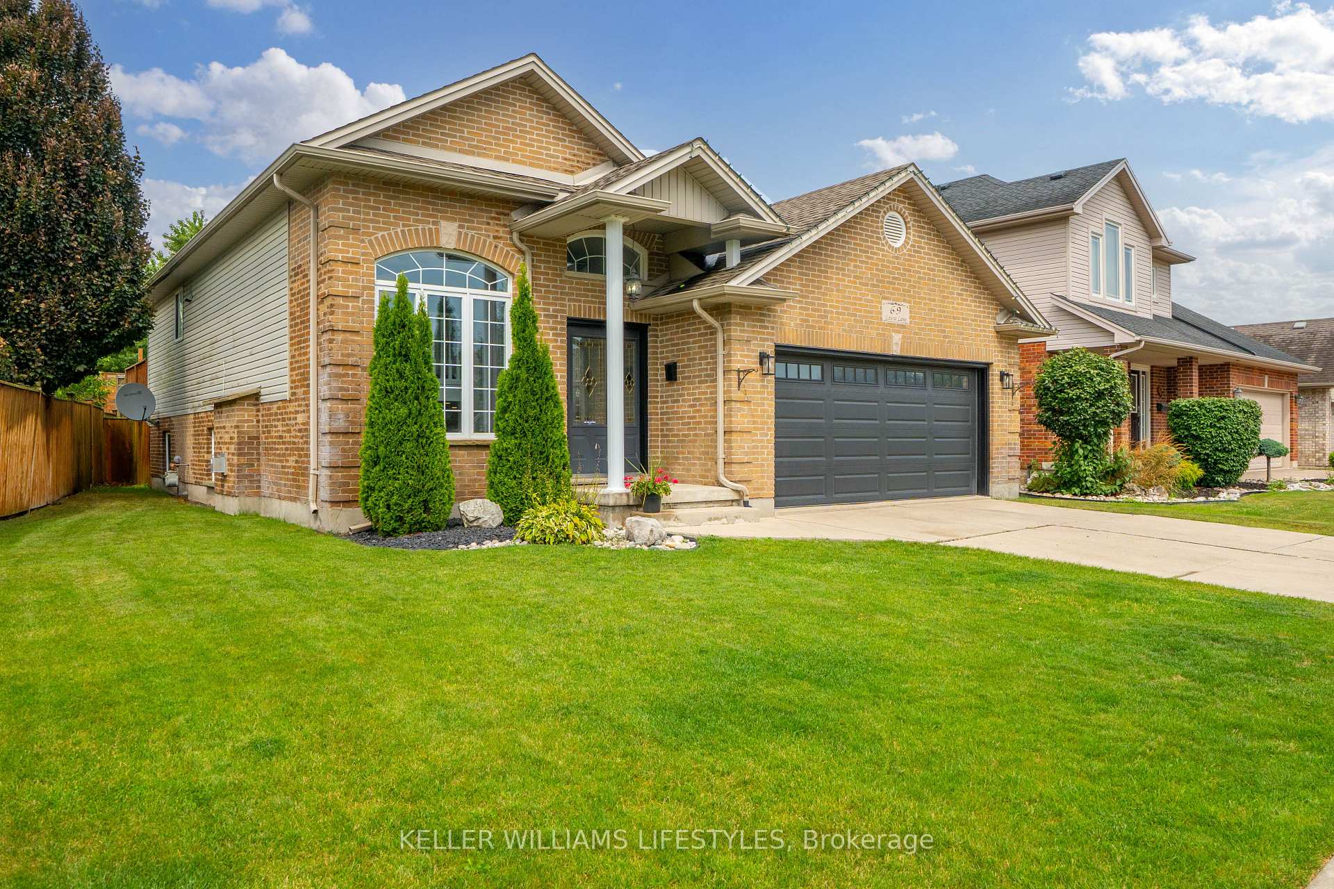 Photo 2 of 69 Laura Lane, Strathroy-Caradoc, NE — HOMEH