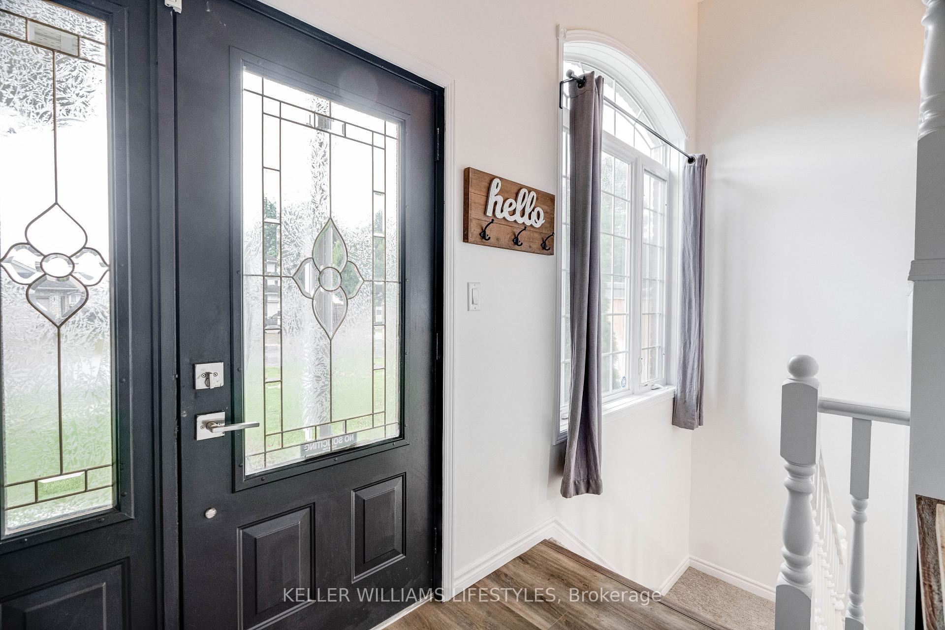 Photo 4 of 69 Laura Lane, Strathroy-Caradoc, NE — HOMEH