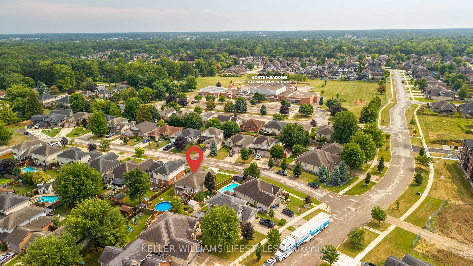 Photo 47 of 69 Laura Lane, Strathroy-Caradoc, NE — HOMEH