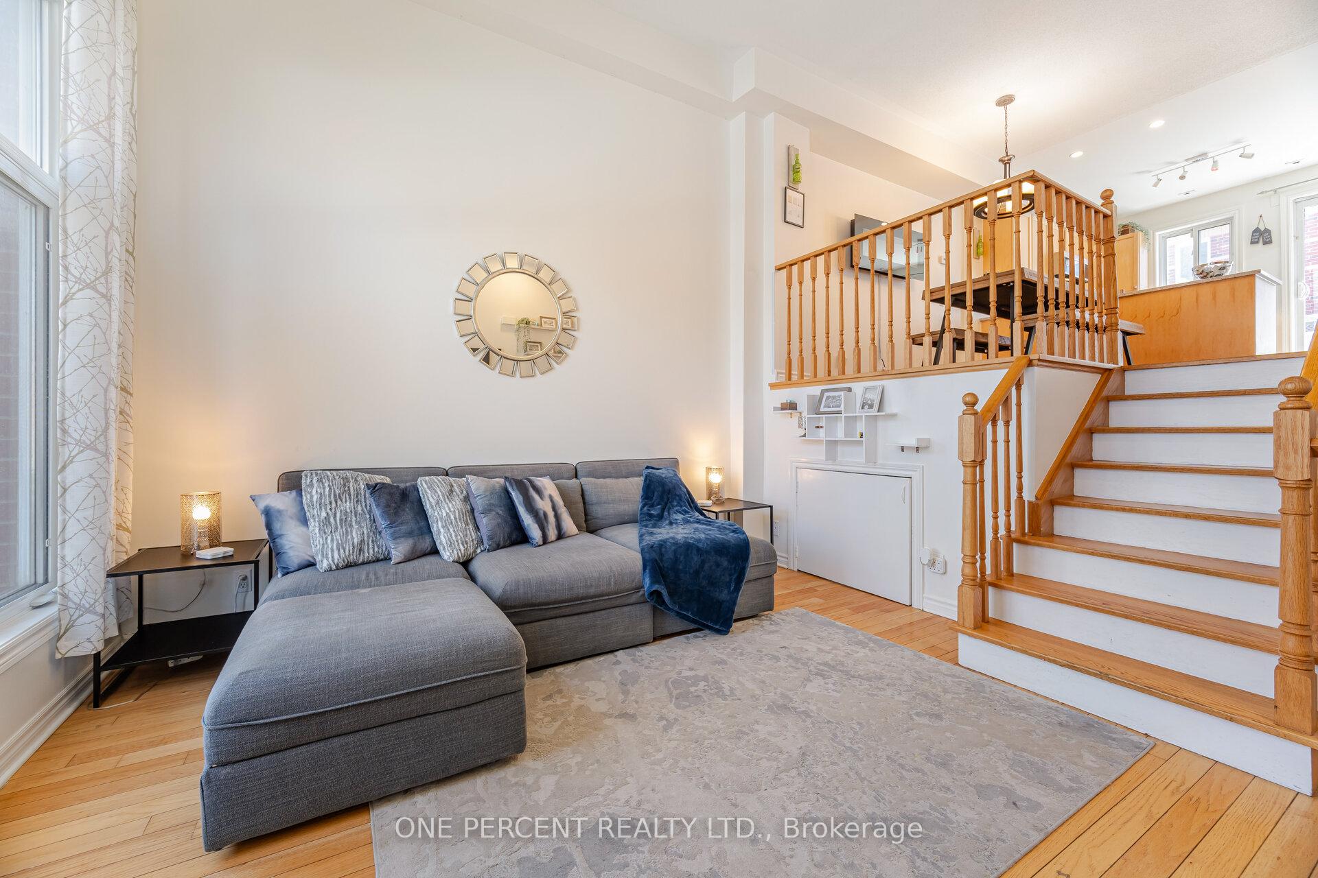 Photo 5 of 252B Berkeley Street, Toronto, Moss Park — HOMEH
