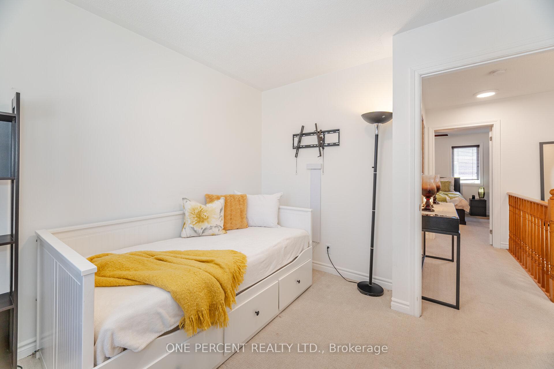 Photo 25 of 252B Berkeley Street, Toronto, Moss Park — HOMEH
