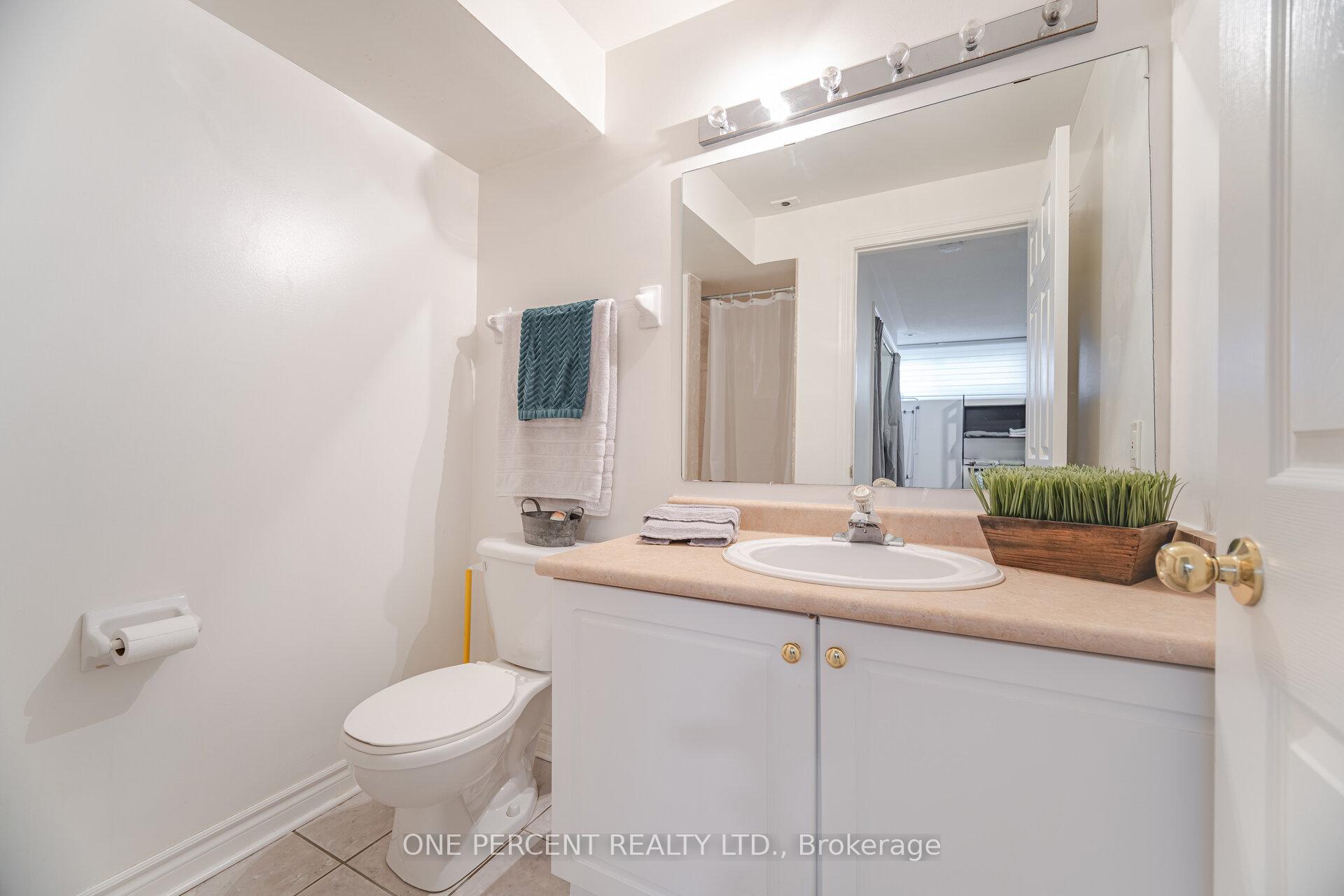 Photo 31 of 252B Berkeley Street, Toronto, Moss Park — HOMEH