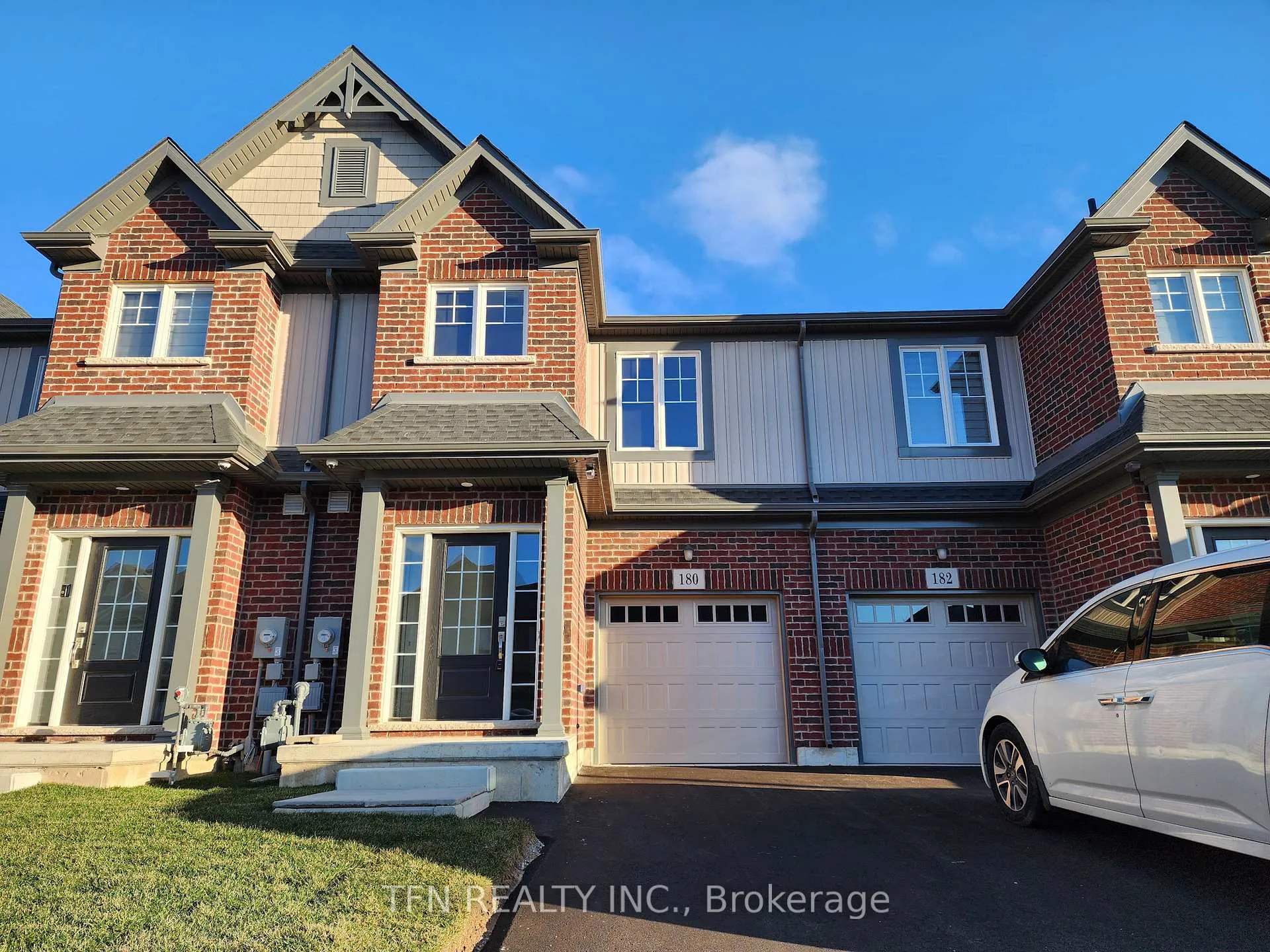 Photo 1 of 180 Bur Oak Drive, Thorold, Confederation Heights — HOMEH
