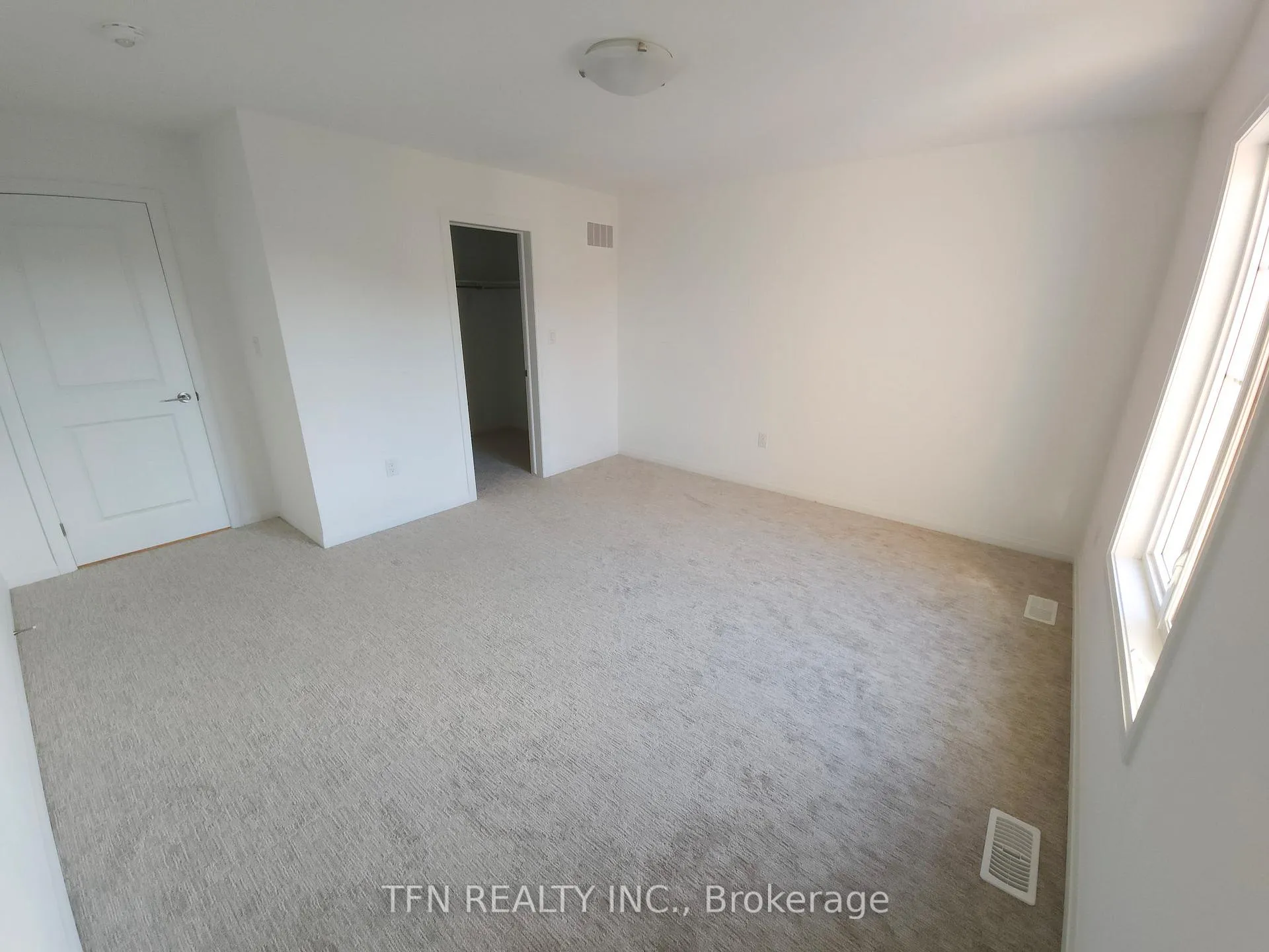 Photo 13 of 180 Bur Oak Drive, Thorold, Confederation Heights — HOMEH