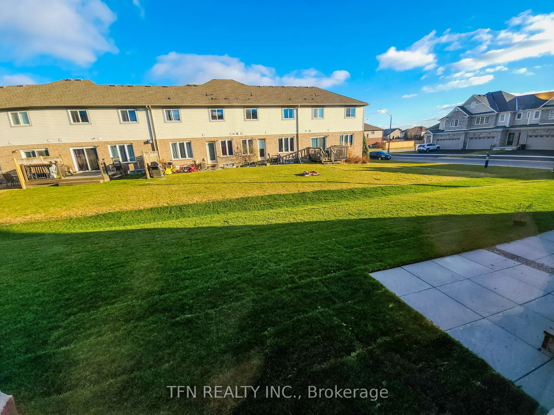 Photo 18 of 180 Bur Oak Drive, Thorold, Confederation Heights — HOMEH