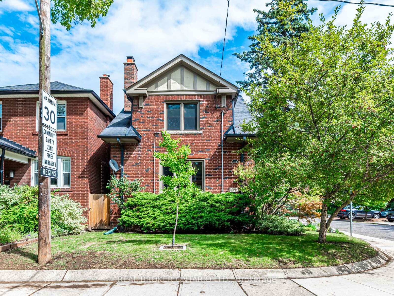 Photo 3 of 1 Phin Avenue, Toronto, Blake-Jones — HOMEH