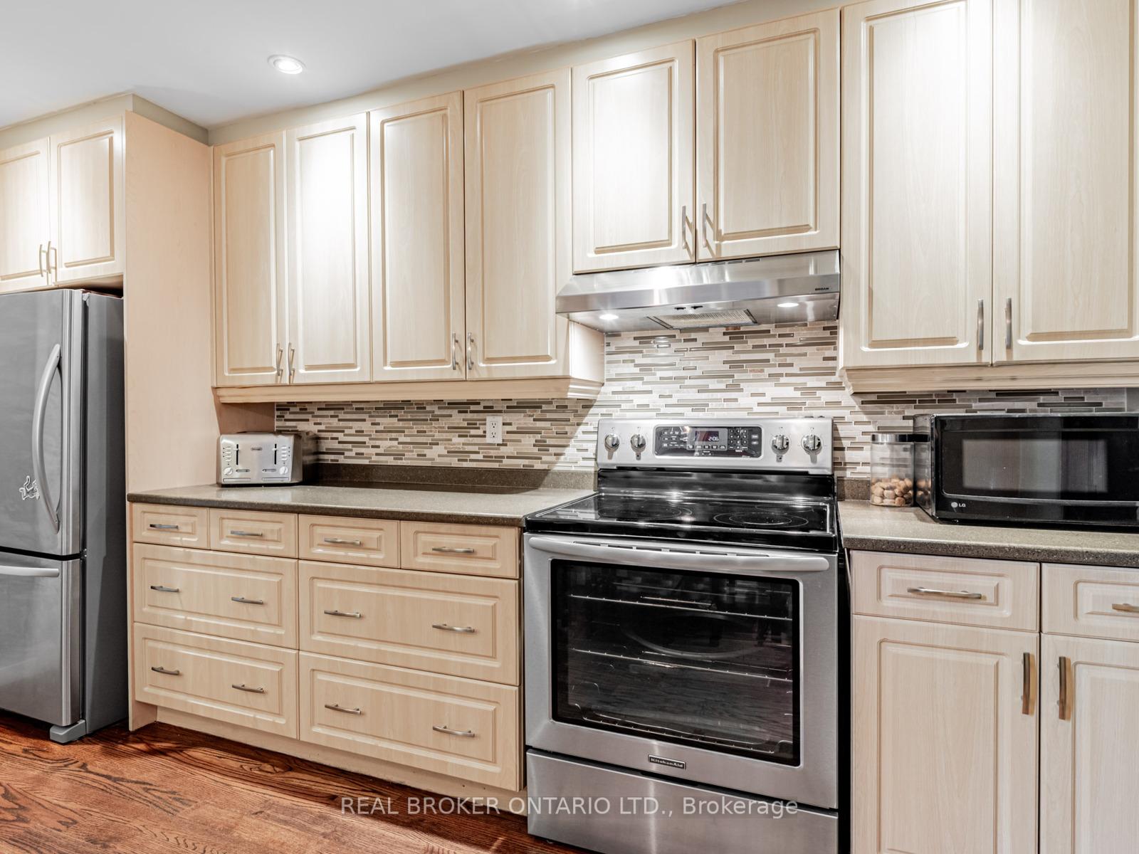 Photo 13 of 1 Phin Avenue, Toronto, Blake-Jones — HOMEH