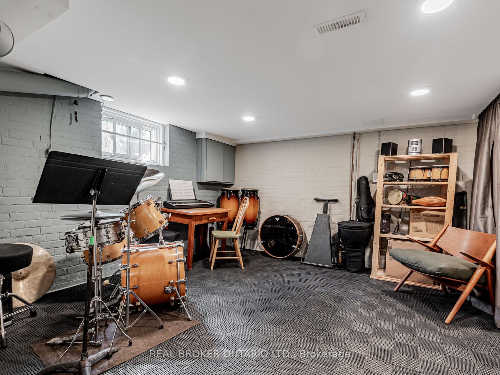 Photo 29 of 1 Phin Avenue, Toronto, Blake-Jones — HOMEH