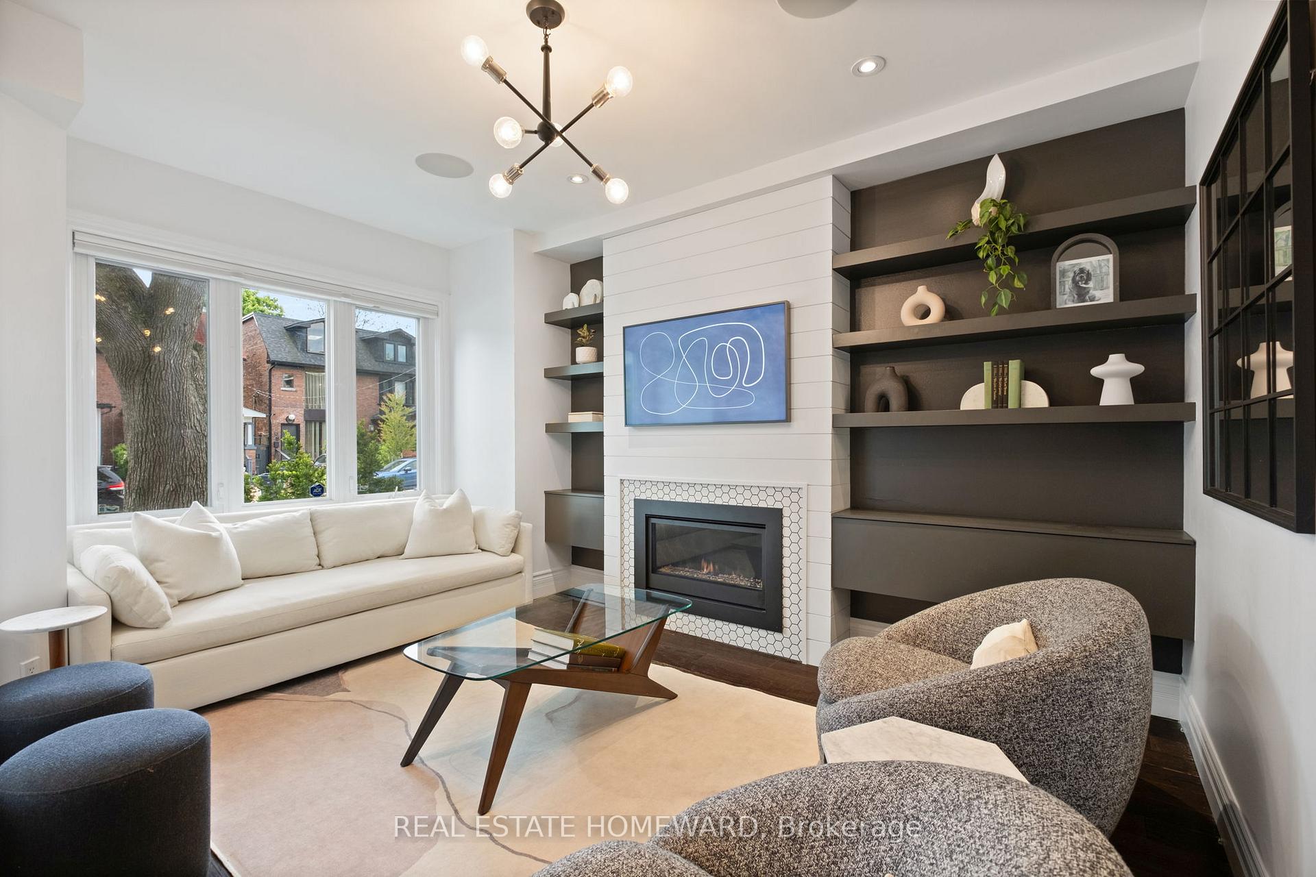 Photo 3 of 58 Columbine Avenue, Toronto, The Beaches — HOMEH