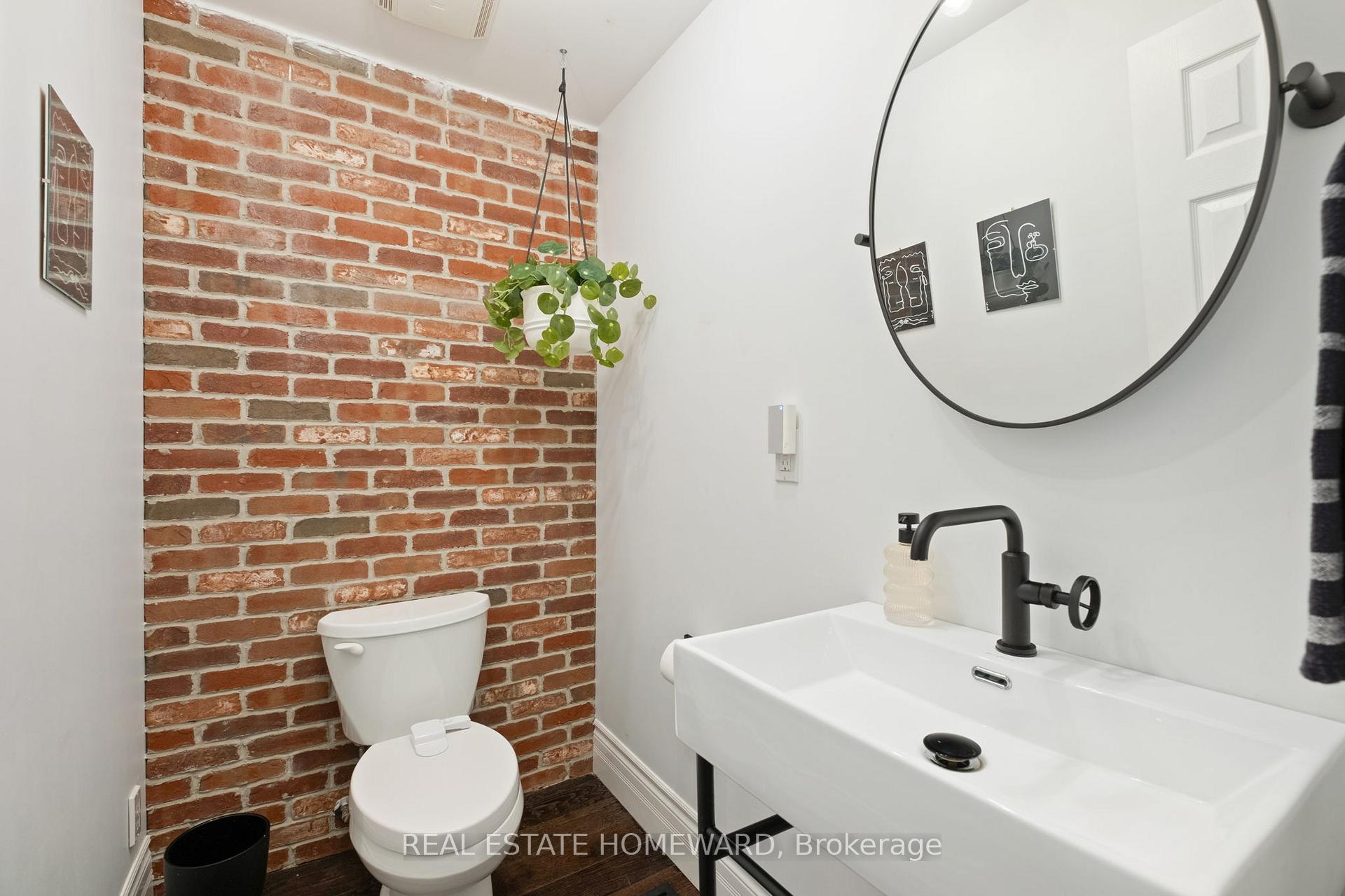 Photo 8 of 58 Columbine Avenue, Toronto, The Beaches — HOMEH