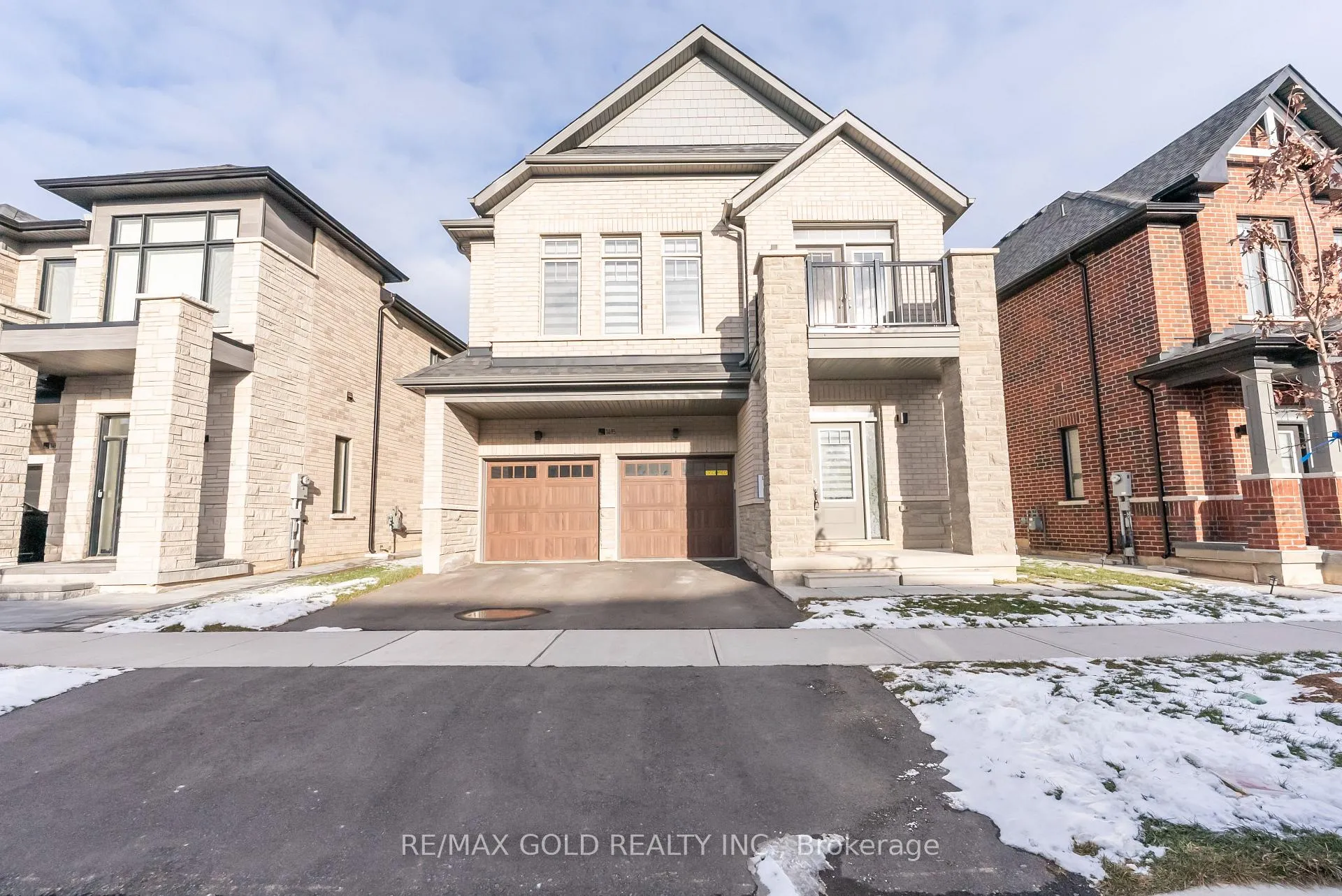 Photo 1 of 1495 Rose Way, Milton, Cobban — HOMEH