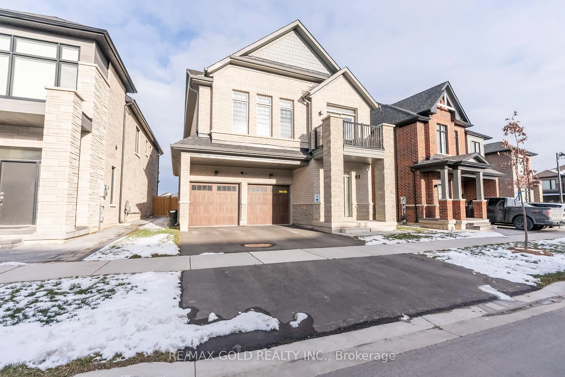 Photo 2 of 1495 Rose Way, Milton, Cobban — HOMEH