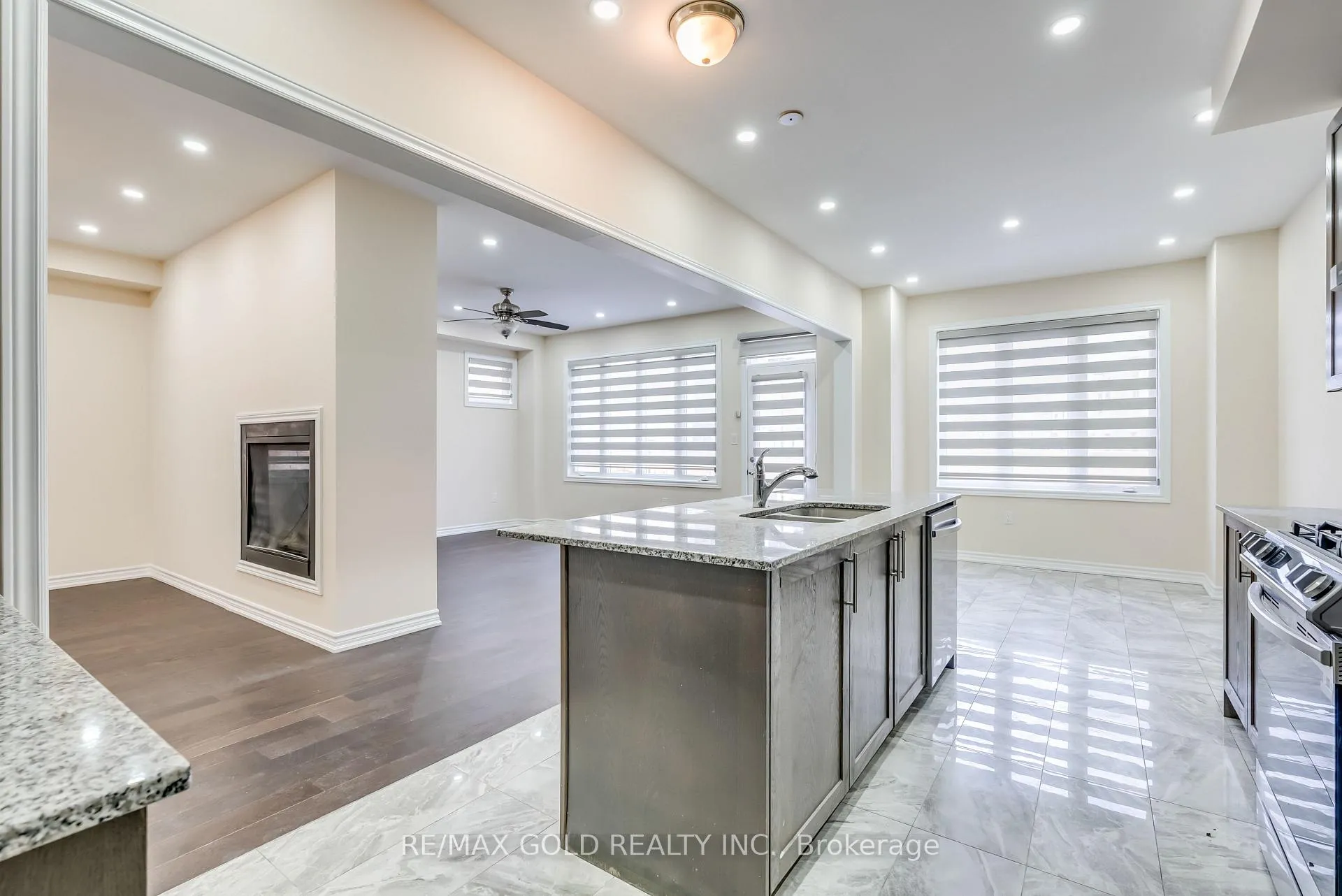 Photo 14 of 1495 Rose Way, Milton, Cobban — HOMEH