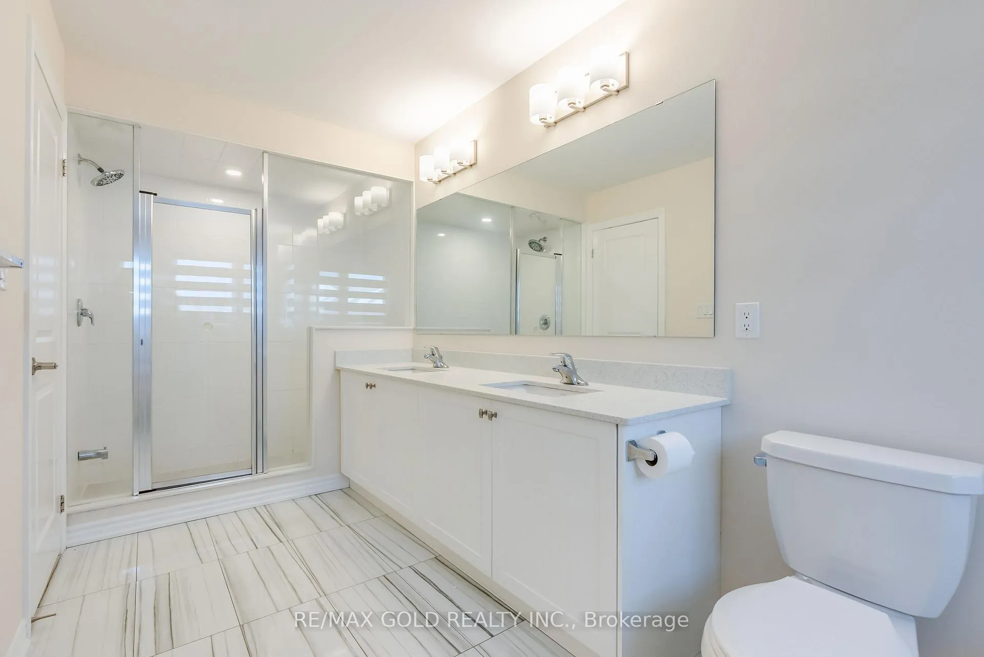 Photo 23 of 1495 Rose Way, Milton, Cobban — HOMEH