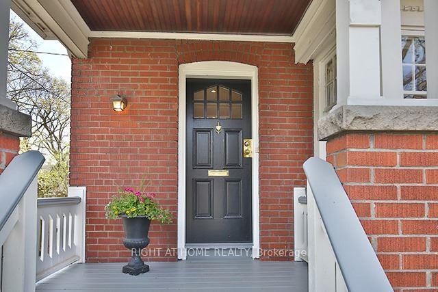 Photo 2 of 57 Parkhurst Boulevard, Toronto, Leaside — HOMEH