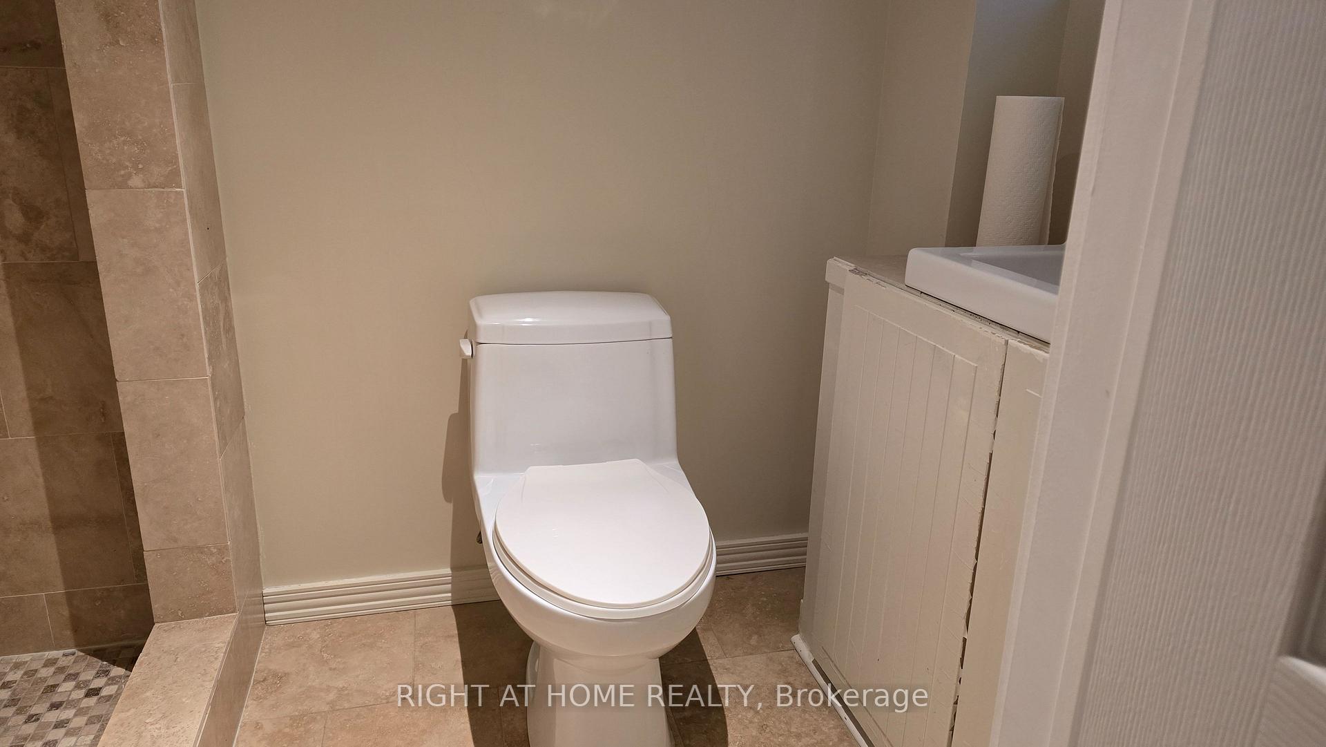 Photo 11 of 57 Parkhurst Boulevard, Toronto, Leaside — HOMEH