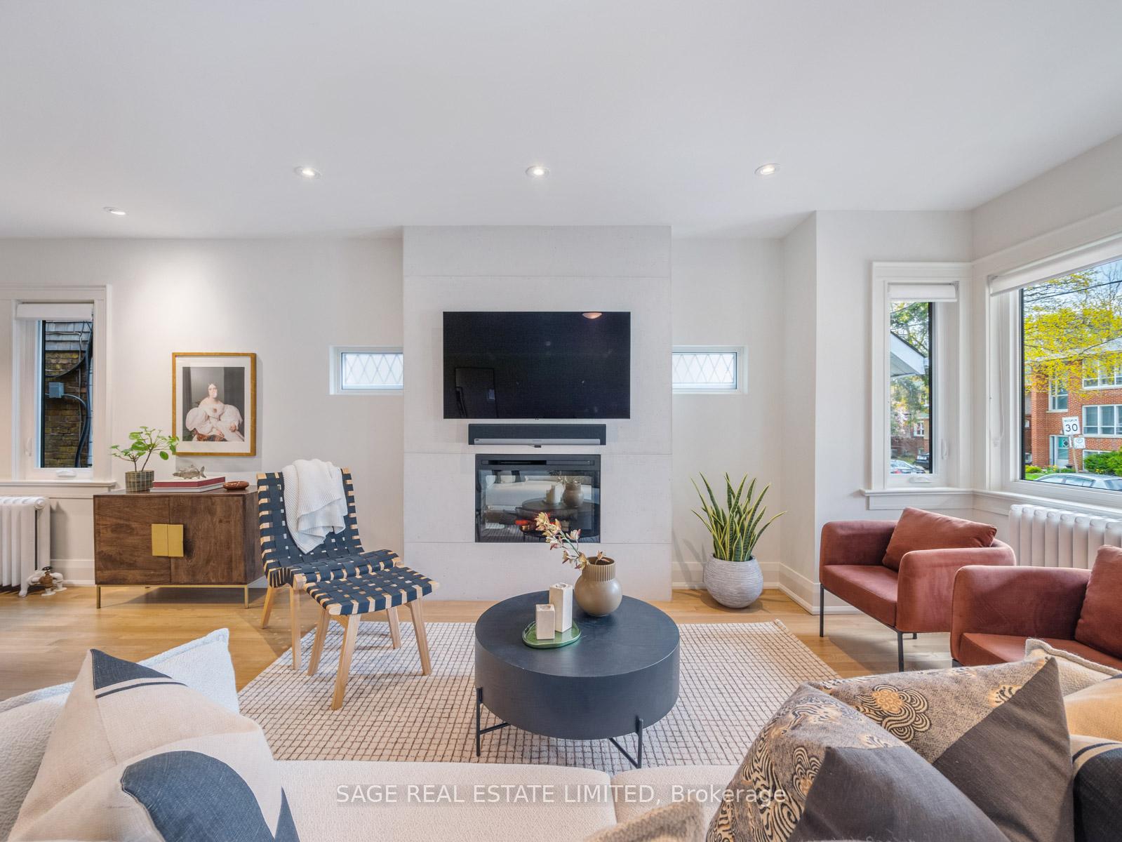 Photo 2 of 83 Falcon Street, Toronto, Mount Pleasant East — HOMEH