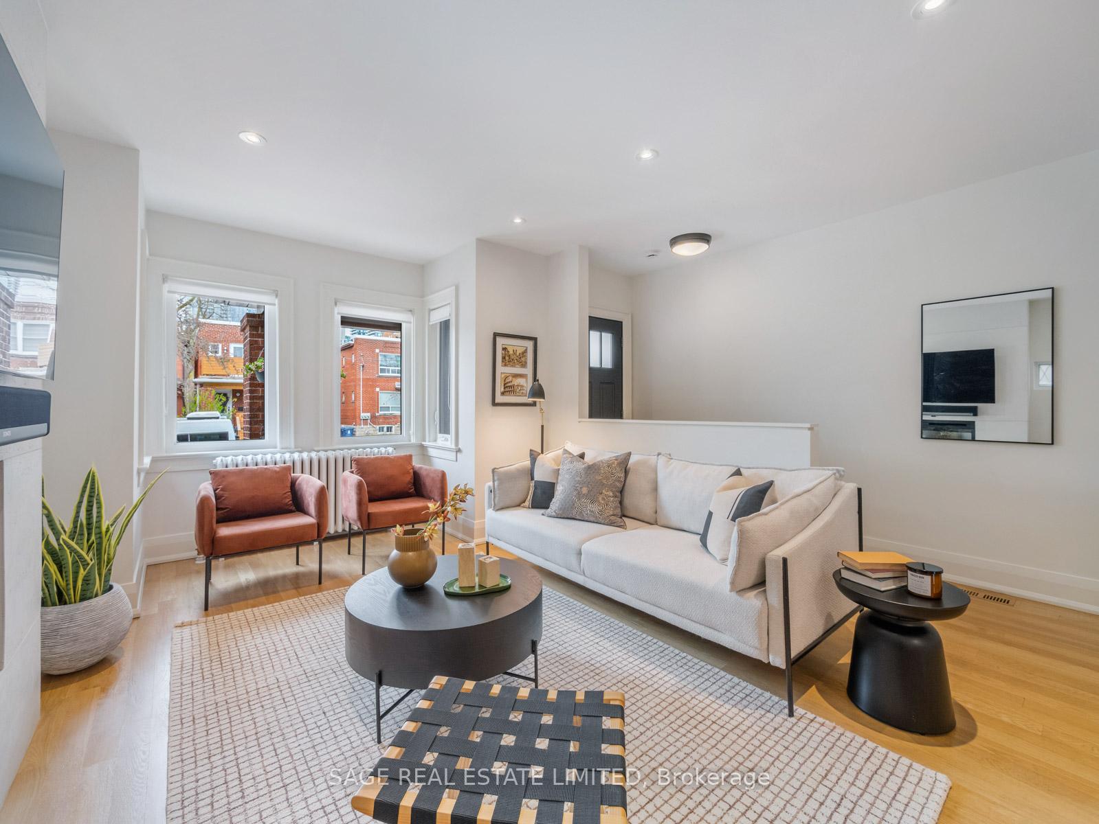 Photo 4 of 83 Falcon Street, Toronto, Mount Pleasant East — HOMEH