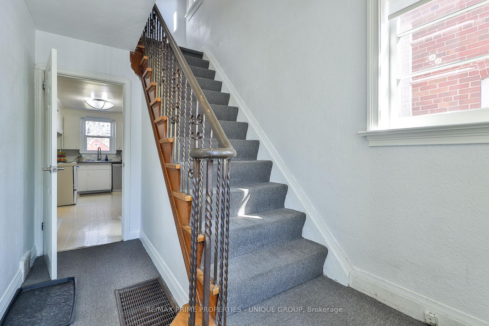 Photo 19 of 732 Eglinton Avenue E, Toronto, Leaside — HOMEH