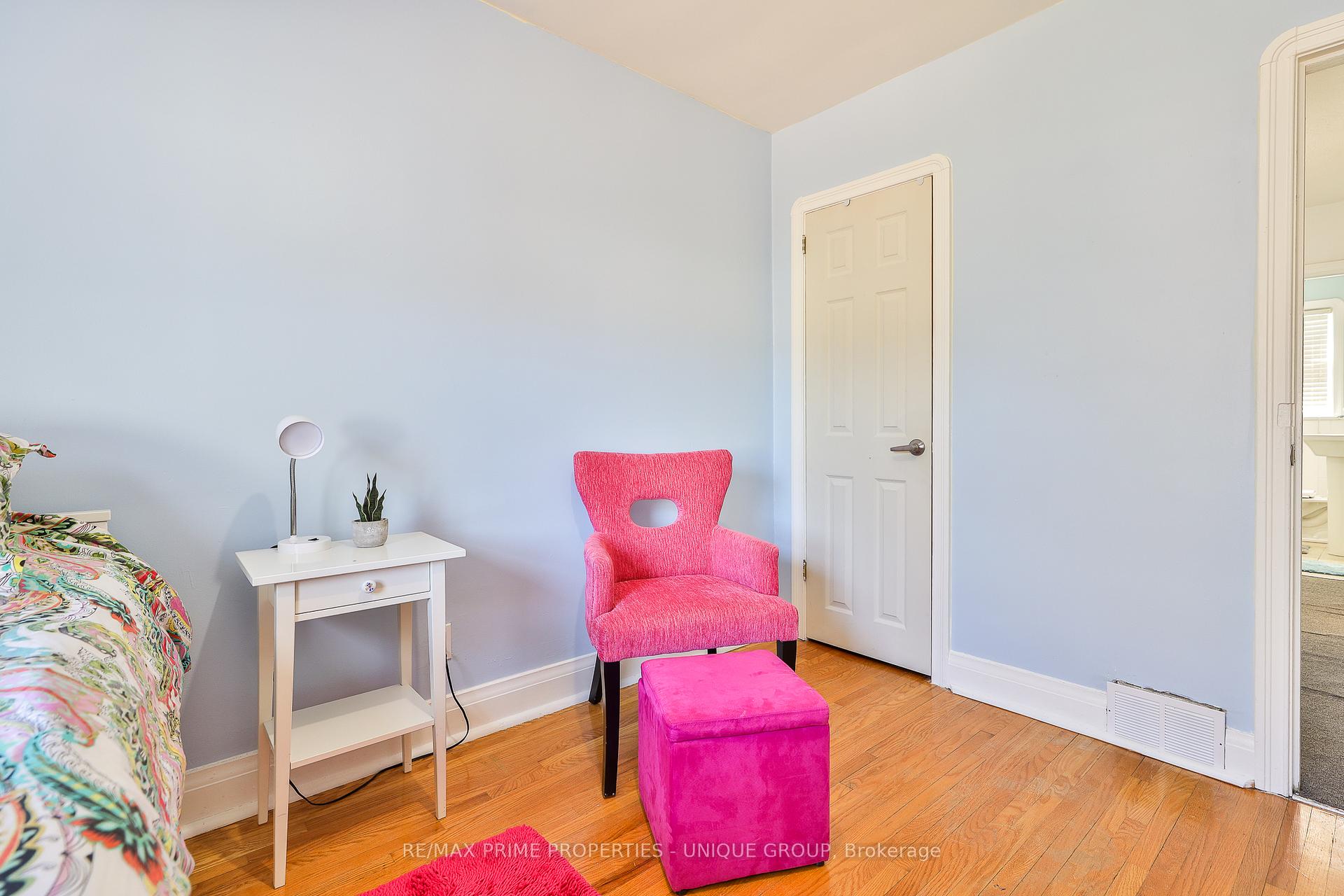 Photo 31 of 732 Eglinton Avenue E, Toronto, Leaside — HOMEH