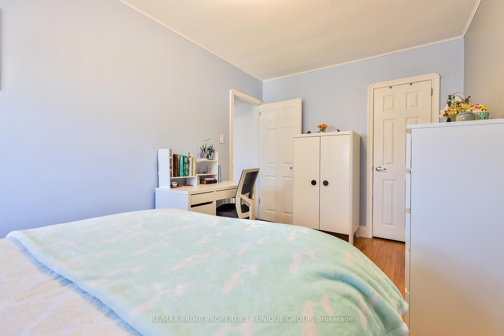 Photo 34 of 732 Eglinton Avenue E, Toronto, Leaside — HOMEH