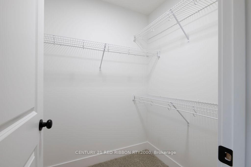 Photo 17 of 124 Burns Street, Strathroy-Caradoc, SW — HOMEH