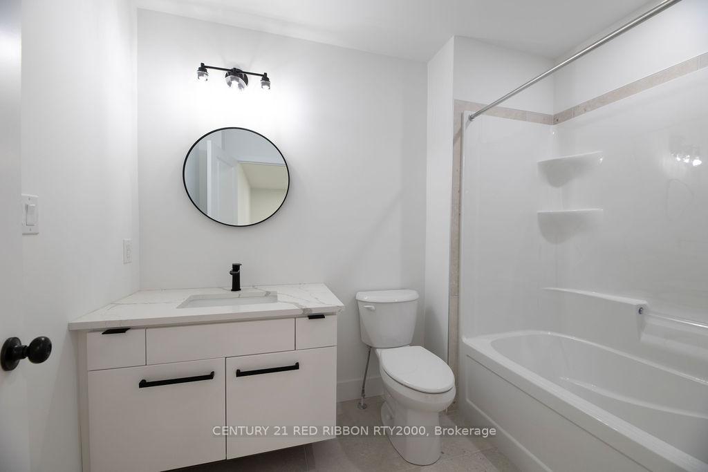 Photo 25 of 124 Burns Street, Strathroy-Caradoc, SW — HOMEH