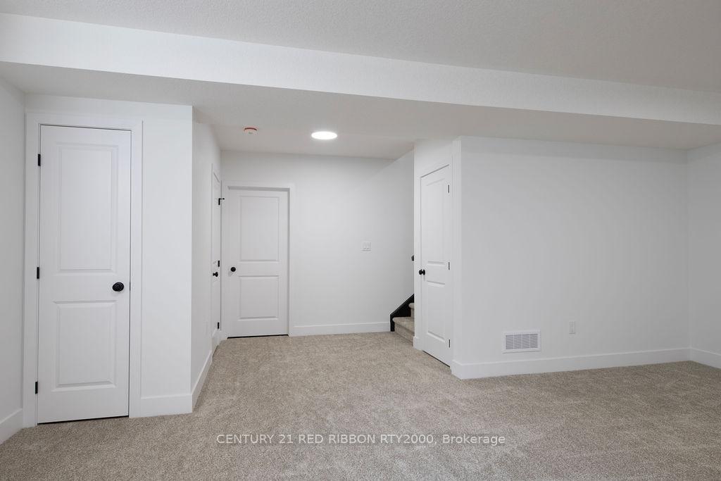 Photo 29 of 124 Burns Street, Strathroy-Caradoc, SW — HOMEH