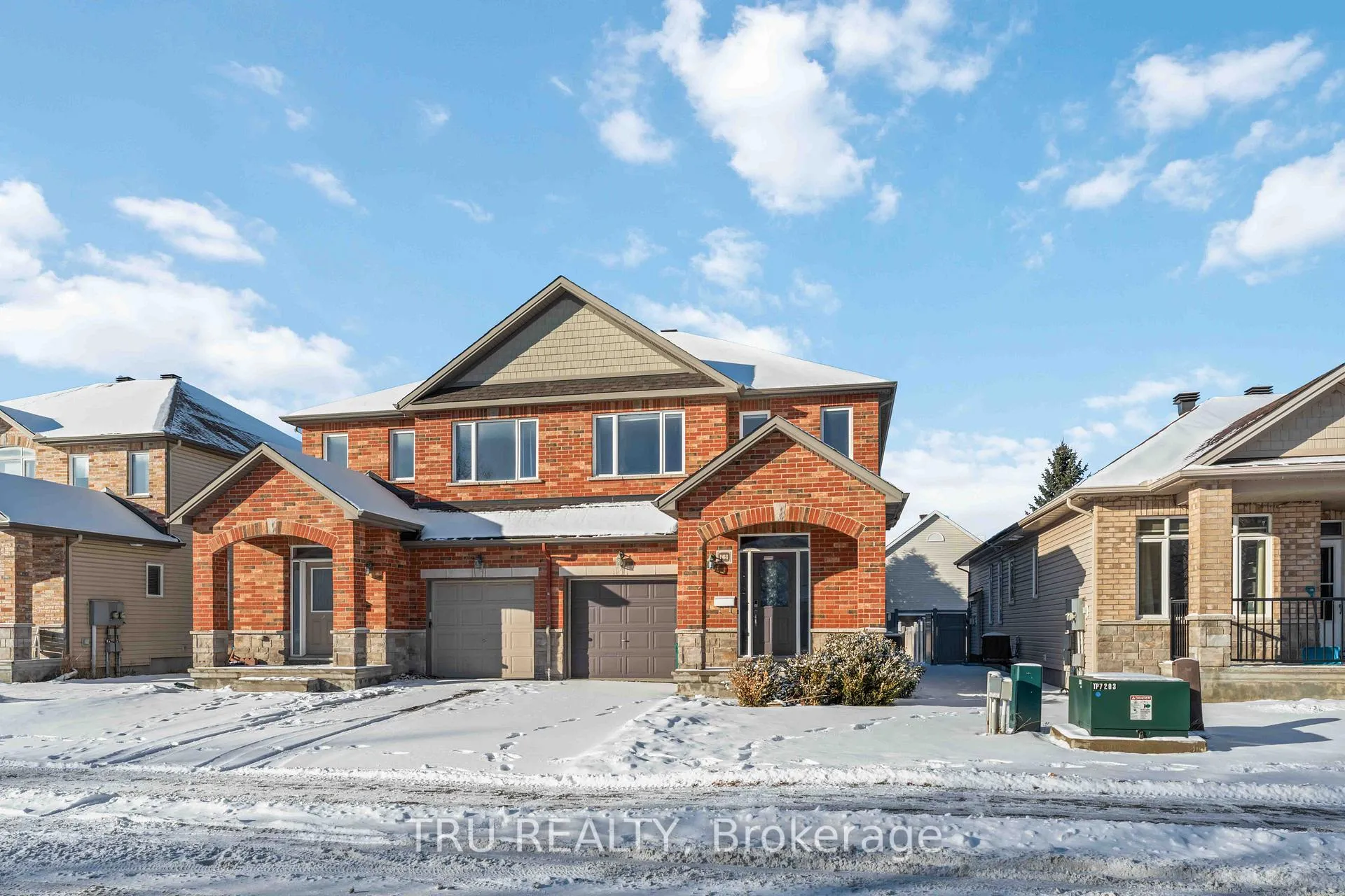 Photo 2 of 161 Claridge Drive, Ottawa, Barrhaven - Longfields — HOMEH
