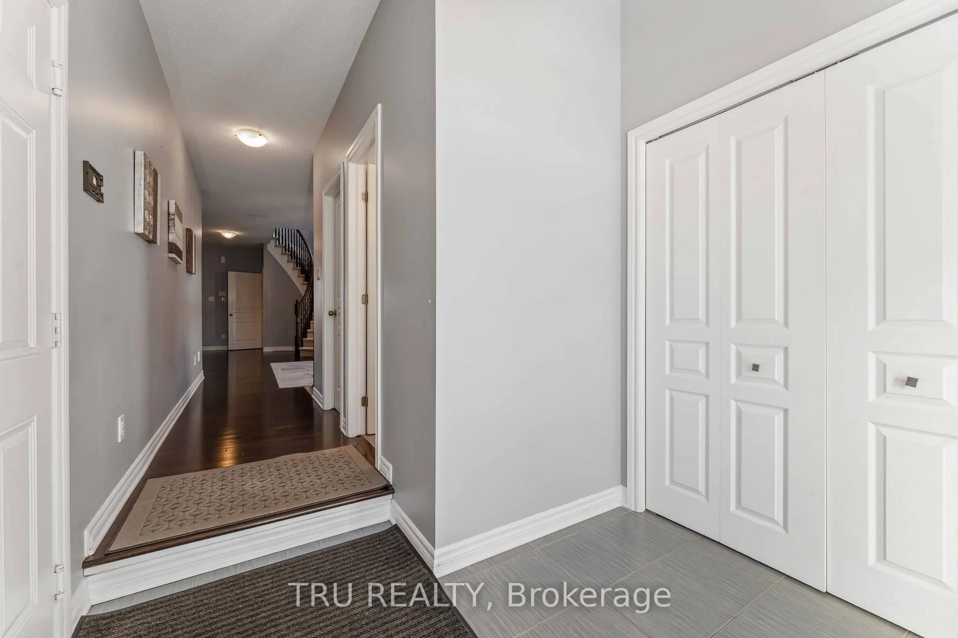 Photo 5 of 161 Claridge Drive, Ottawa, Barrhaven - Longfields — HOMEH