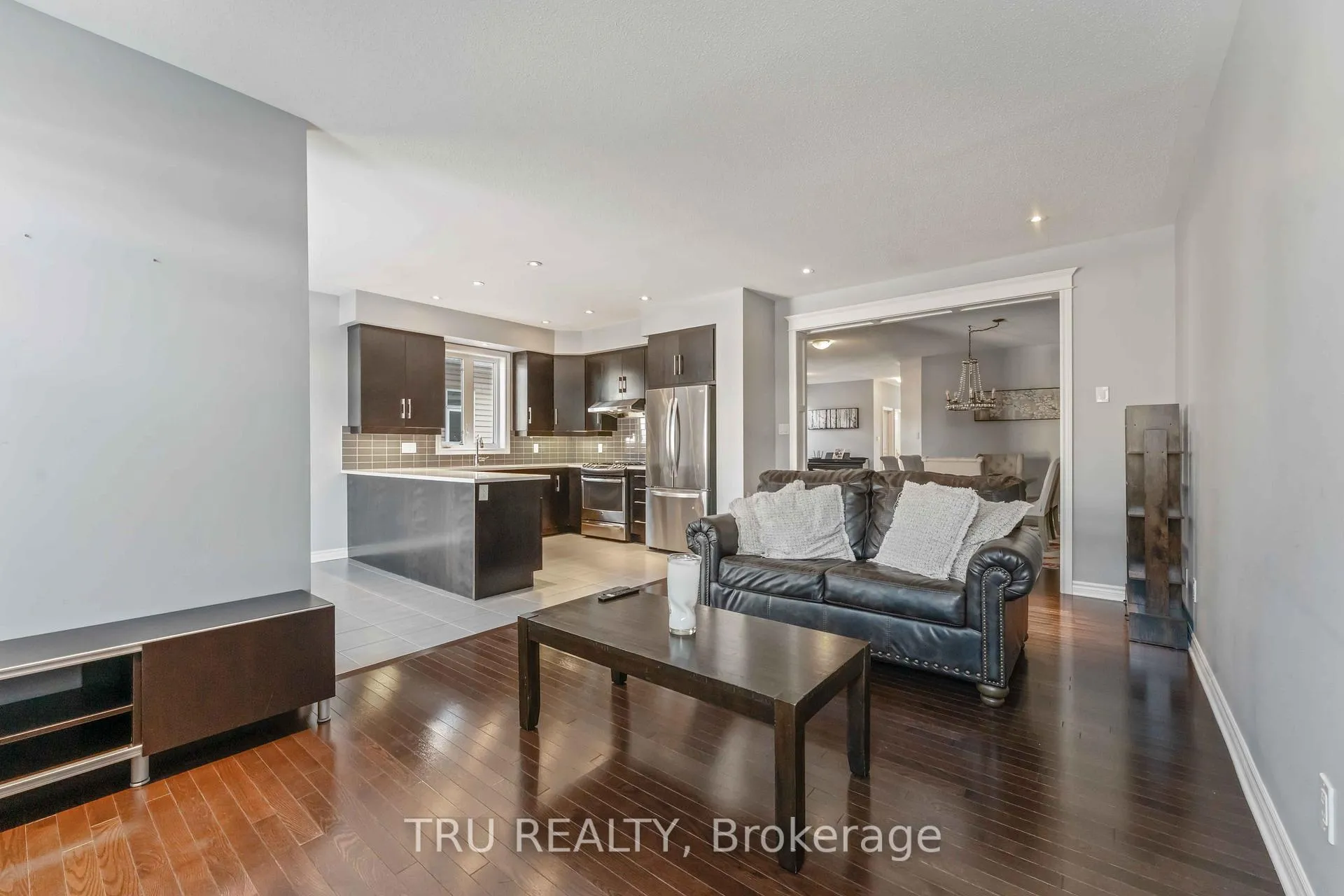 Photo 11 of 161 Claridge Drive, Ottawa, Barrhaven - Longfields — HOMEH