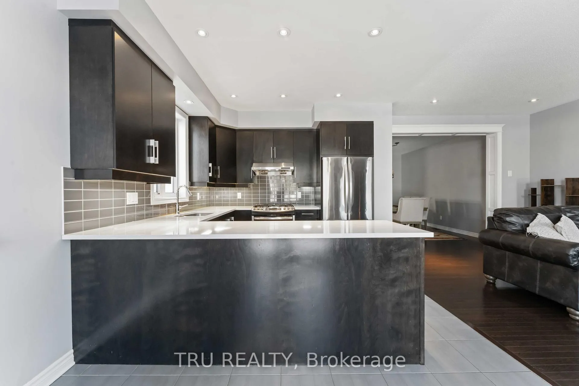 Photo 16 of 161 Claridge Drive, Ottawa, Barrhaven - Longfields — HOMEH