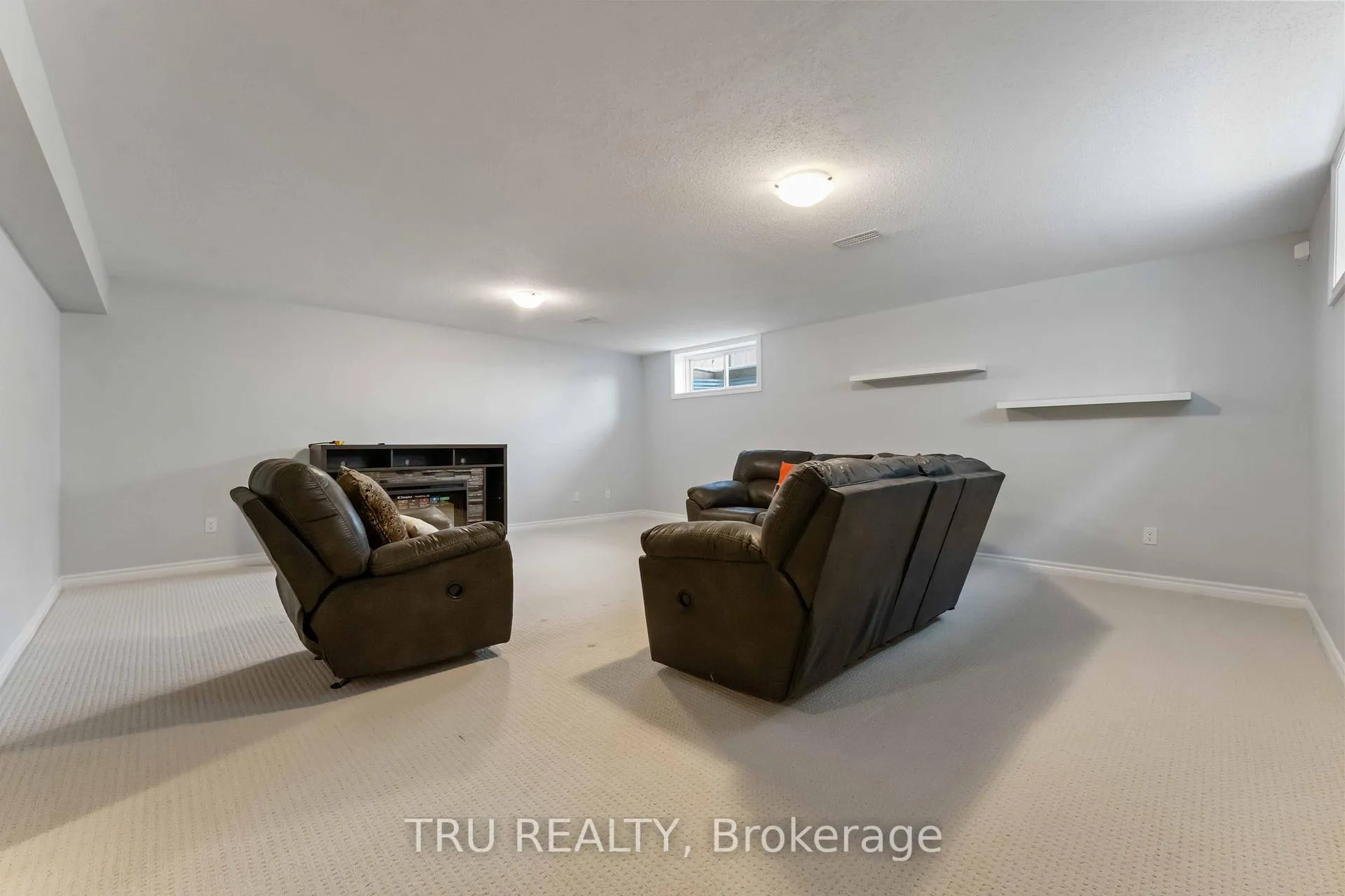 Photo 38 of 161 Claridge Drive, Ottawa, Barrhaven - Longfields — HOMEH