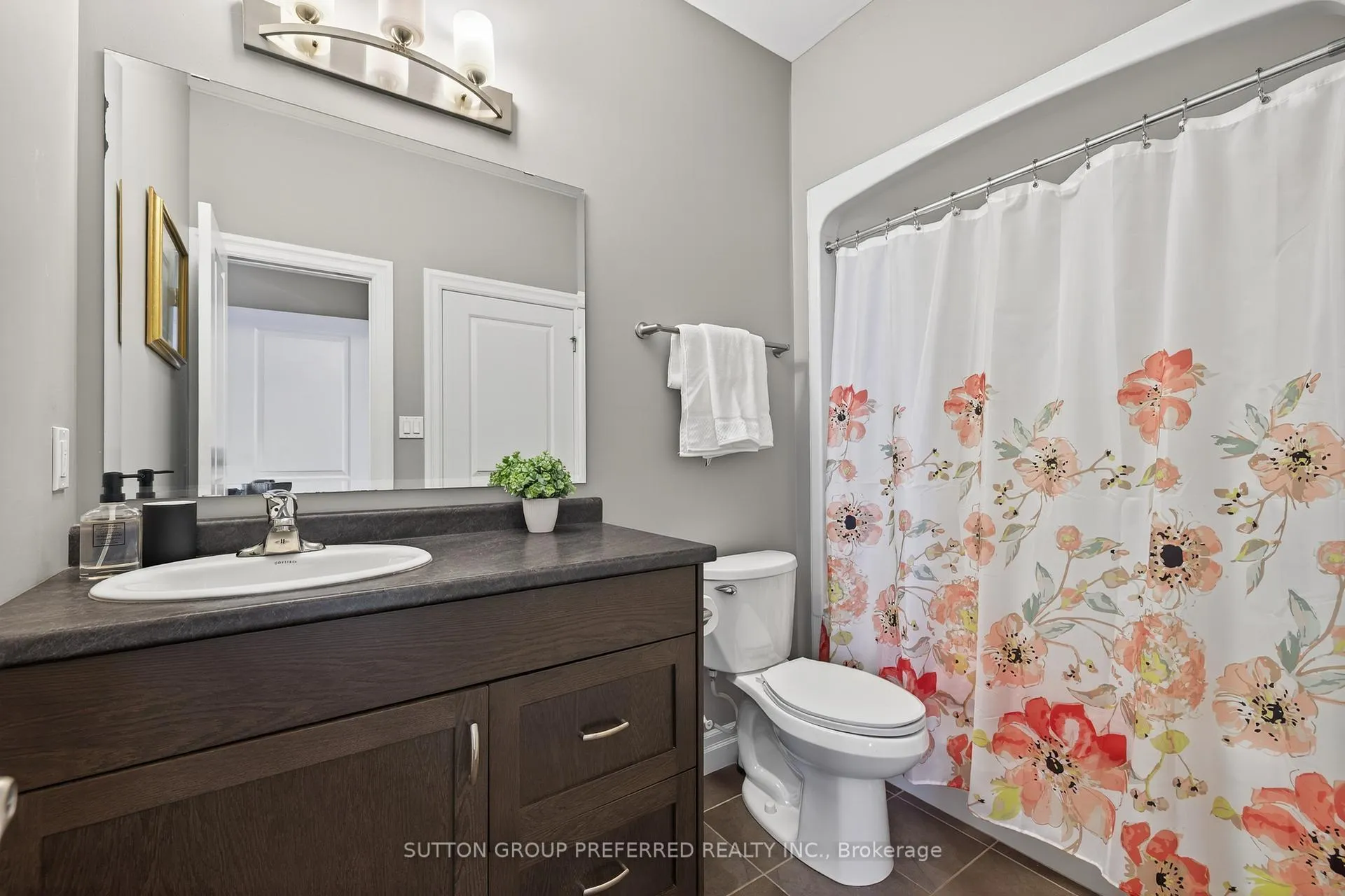 Photo 7 of Unit 6, 4700 Hamilton Road, Thames Centre, Dorchester — HOMEH