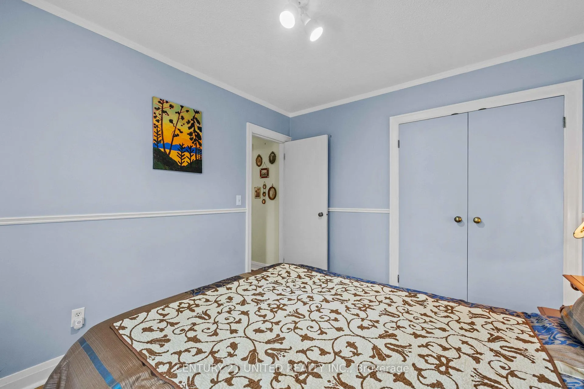 Photo 13 of 291 Sunset Boulevard, Peterborough, Northcrest Ward 5 — HOMEH