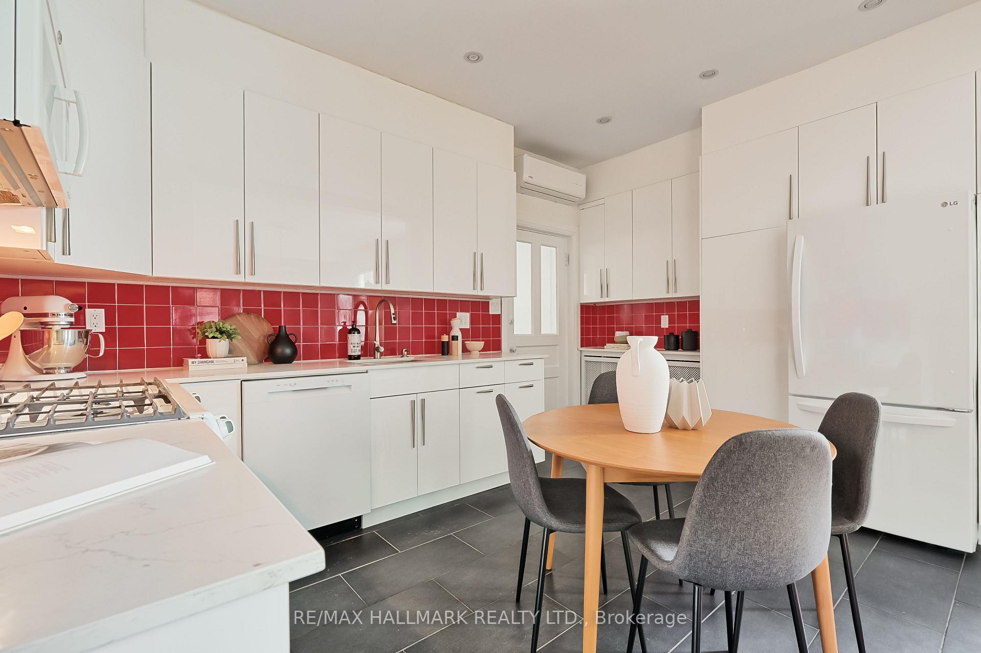 Photo 16 of 333 Sackville Street, Toronto, Cabbagetown-South St. James Town — HOMEH