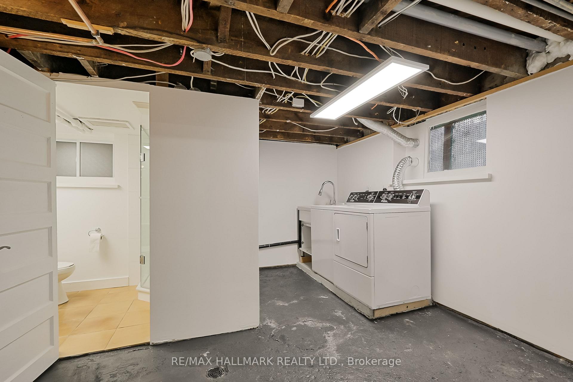 Photo 32 of 333 Sackville Street, Toronto, Cabbagetown-South St. James Town — HOMEH