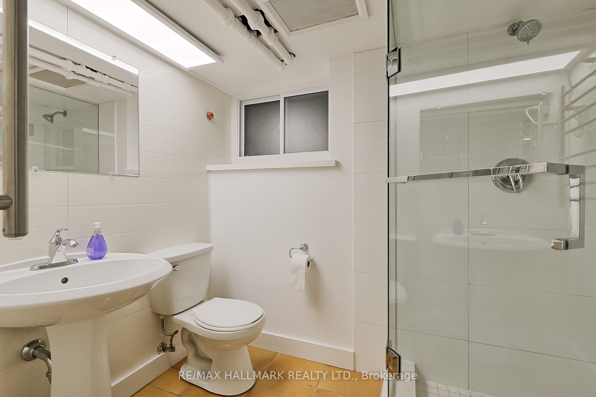 Photo 34 of 333 Sackville Street, Toronto, Cabbagetown-South St. James Town — HOMEH