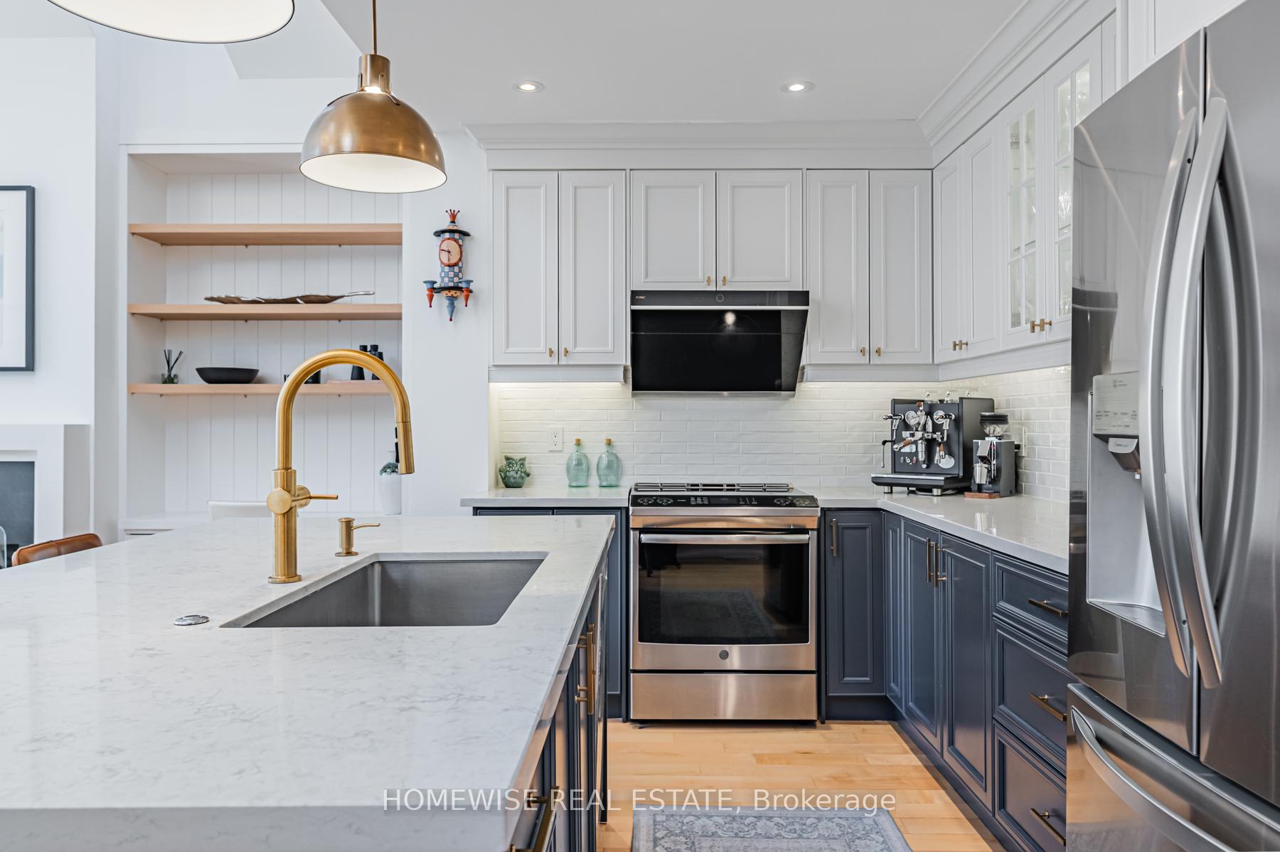 Photo 2 of 34 Heather Road, Toronto, Leaside — HOMEH