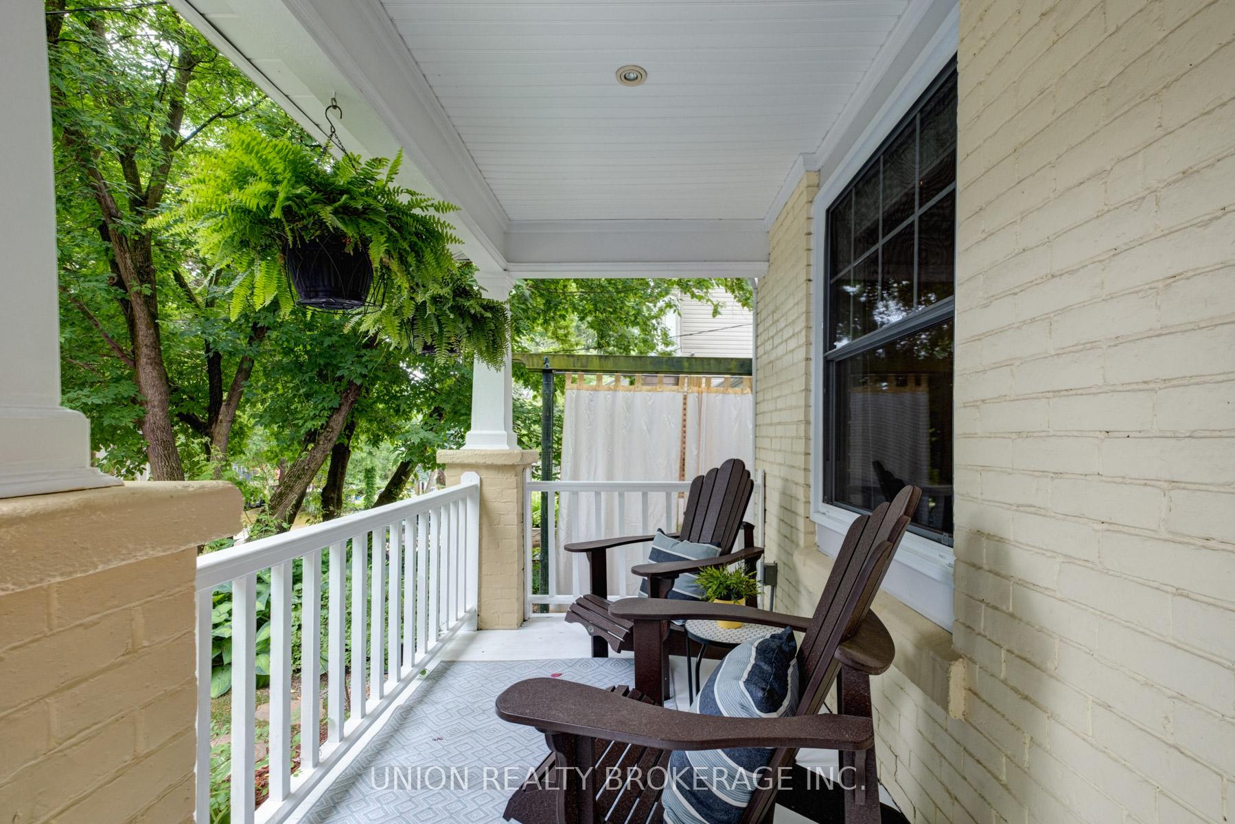 Photo 2 of 180 Bellefair Avenue, Toronto, The Beaches — HOMEH